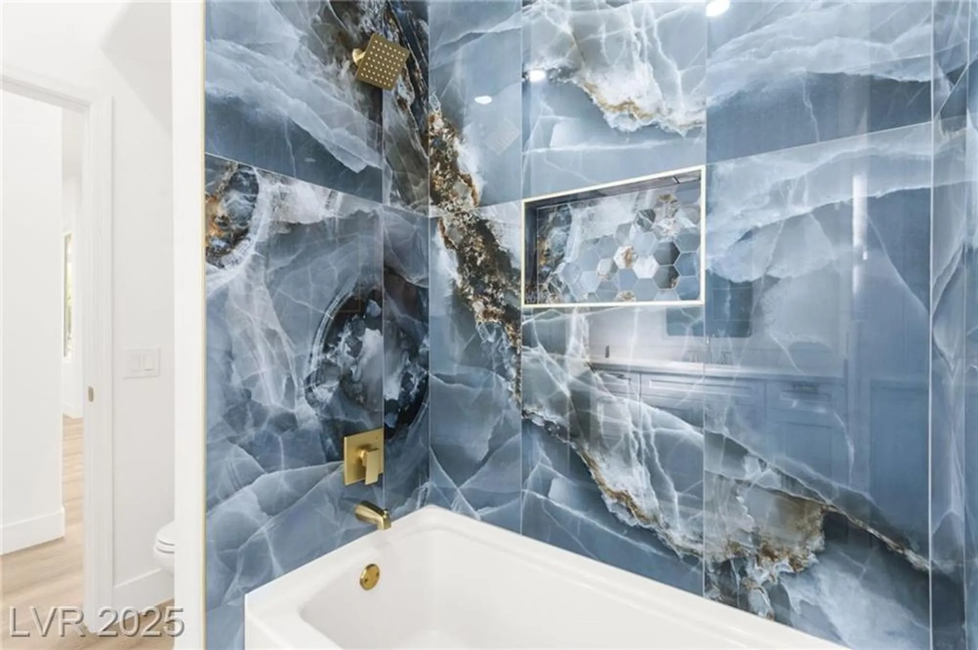 Property Slideshow image 58 of 99 | 3004 darby falls dr, Las Vegas, NV, 89134