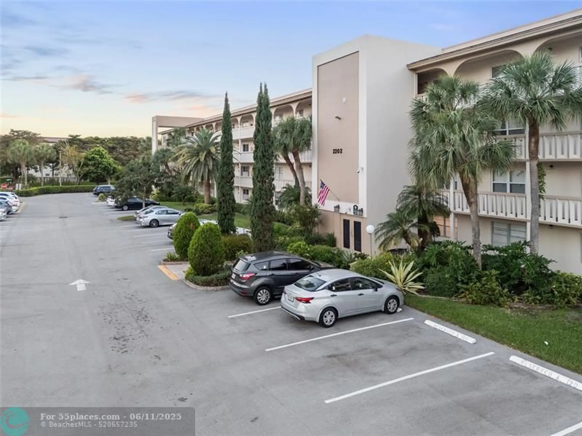 Property Slideshow image 4 of 26 | 2202 lucaya bnd j2, Coconut Creek, FL, 33066