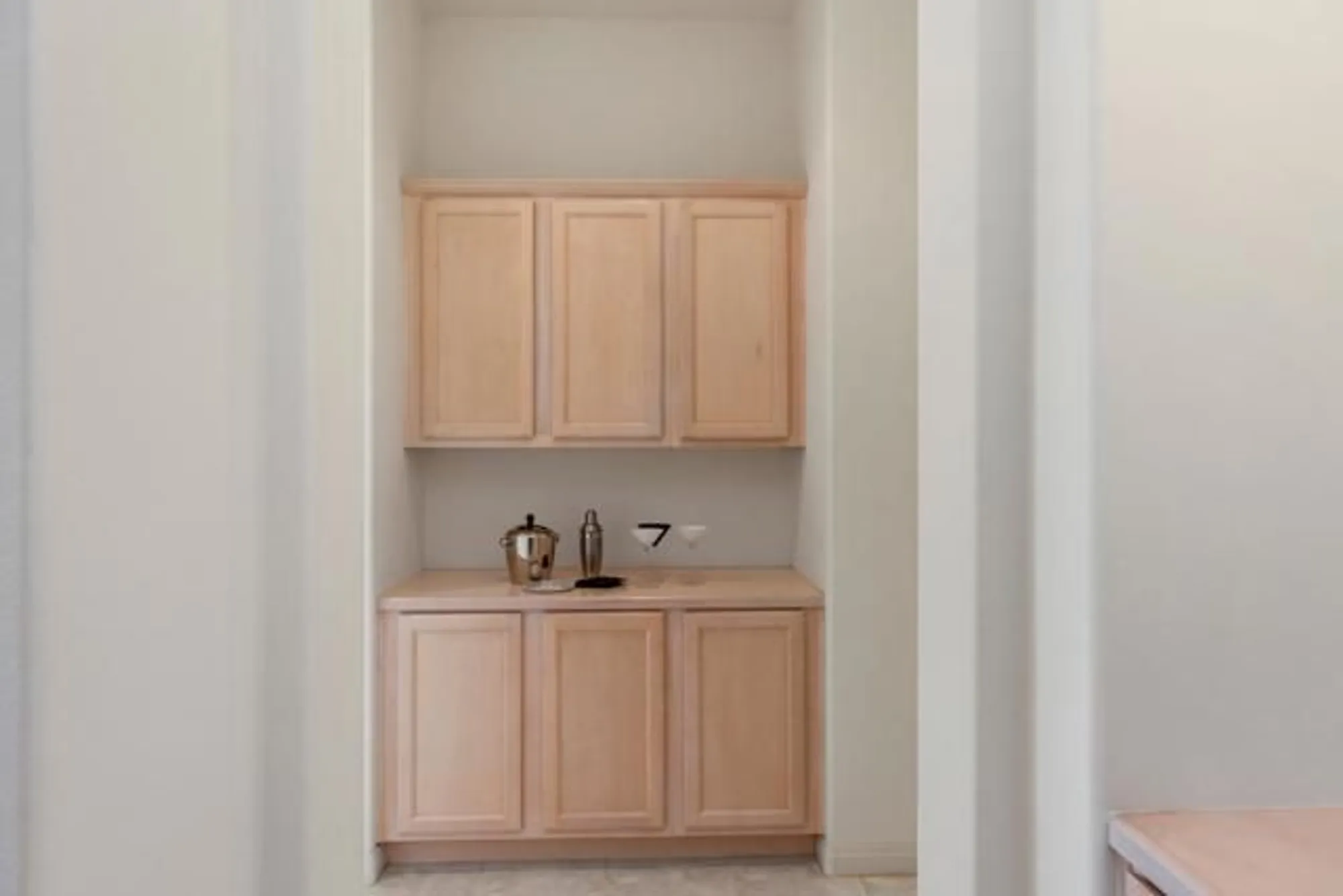 Property Slideshow image 17 of 32 | 37549 turnberry isle dr, Palm Desert, CA, 92211