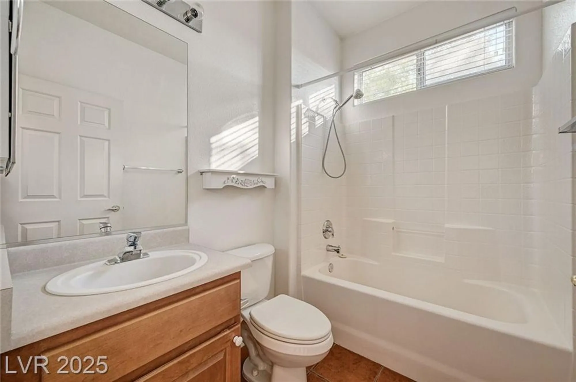 Property Slideshow image 20 of 51 | 1620 langston hughes st, Henderson, NV, 89052