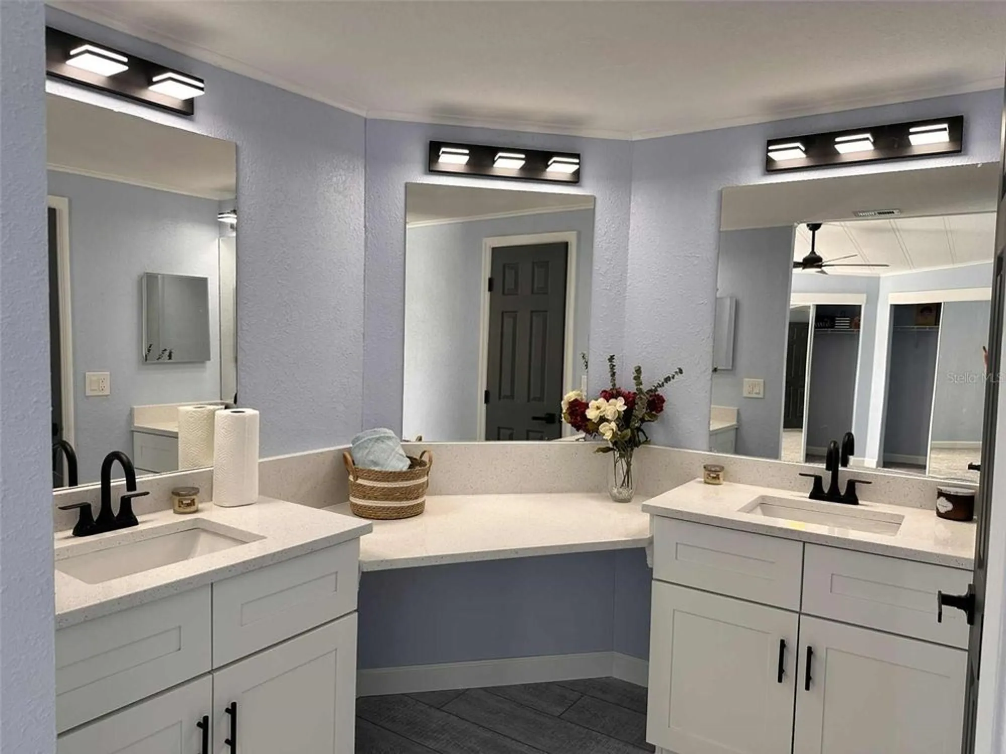 Property Slideshow image 3 of 30 | 2206 golden horseshoe cir, Lakeland, FL, 33810