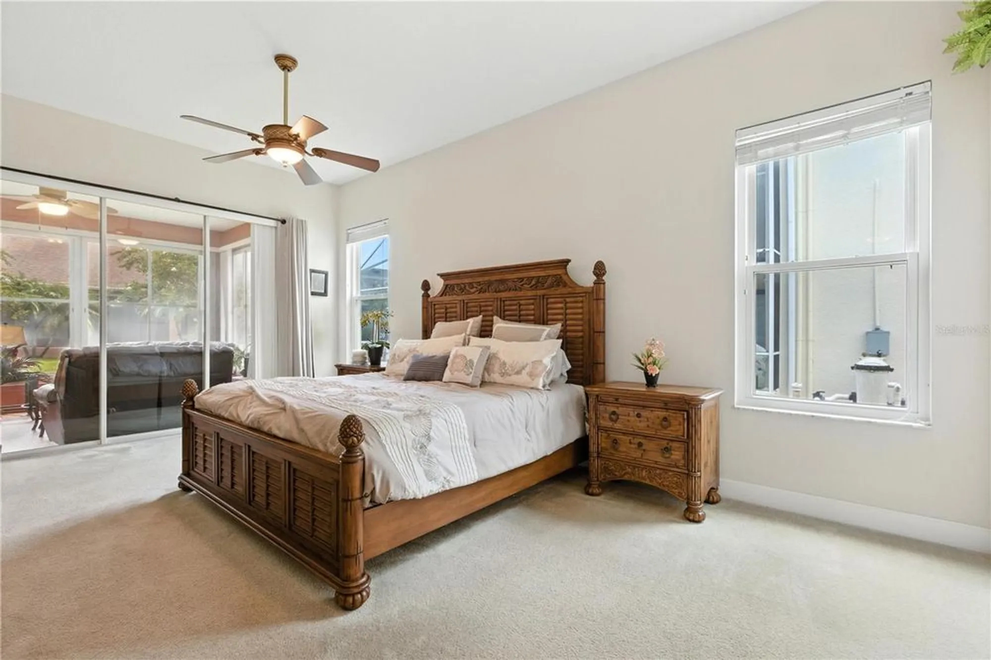 Property Slideshow image 11 of 57 | 457 golf vista cir, Davenport, FL, 33837