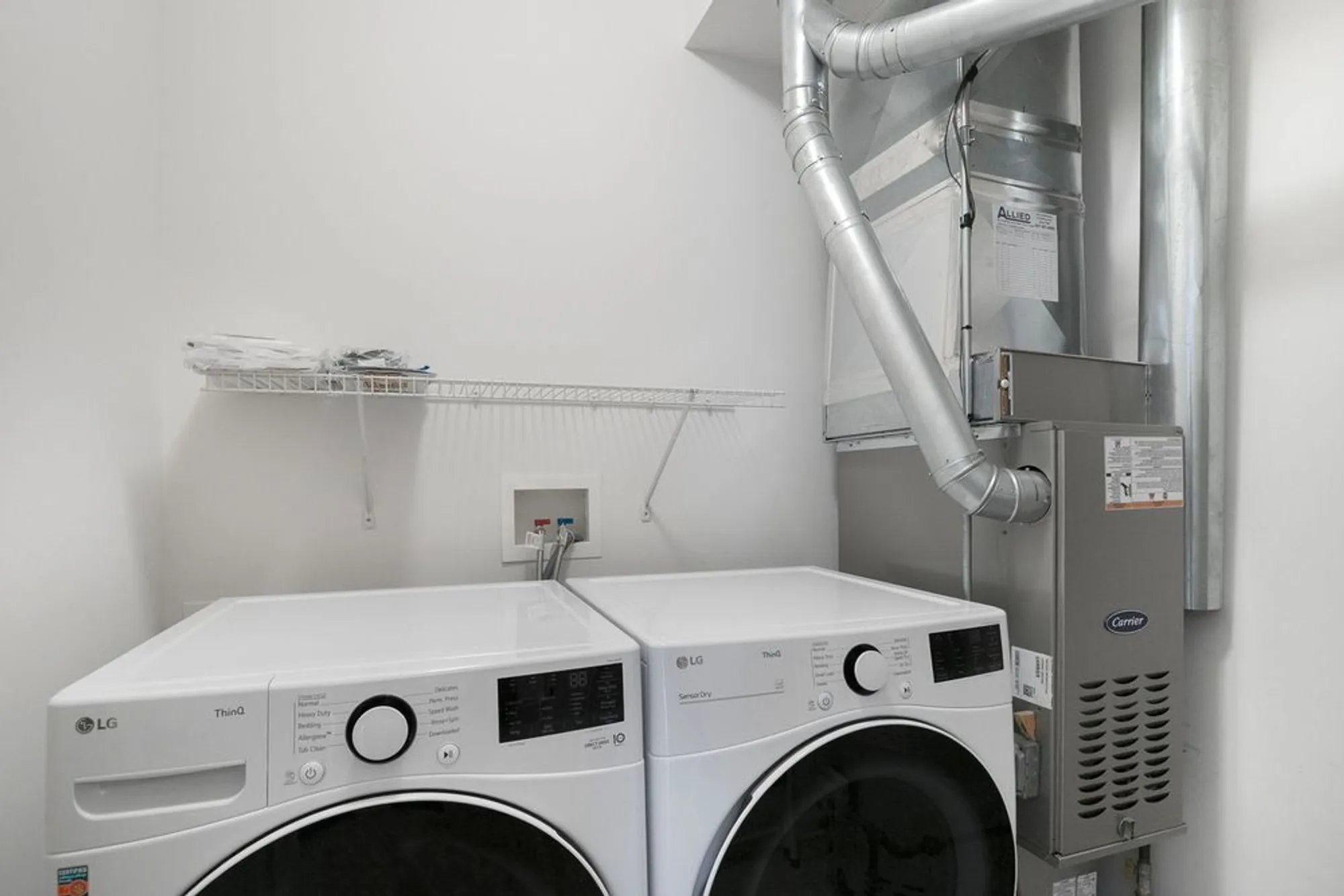 Property Slideshow image 22 of 32 | 272 enfield ln, Grayslake, IL, 60030