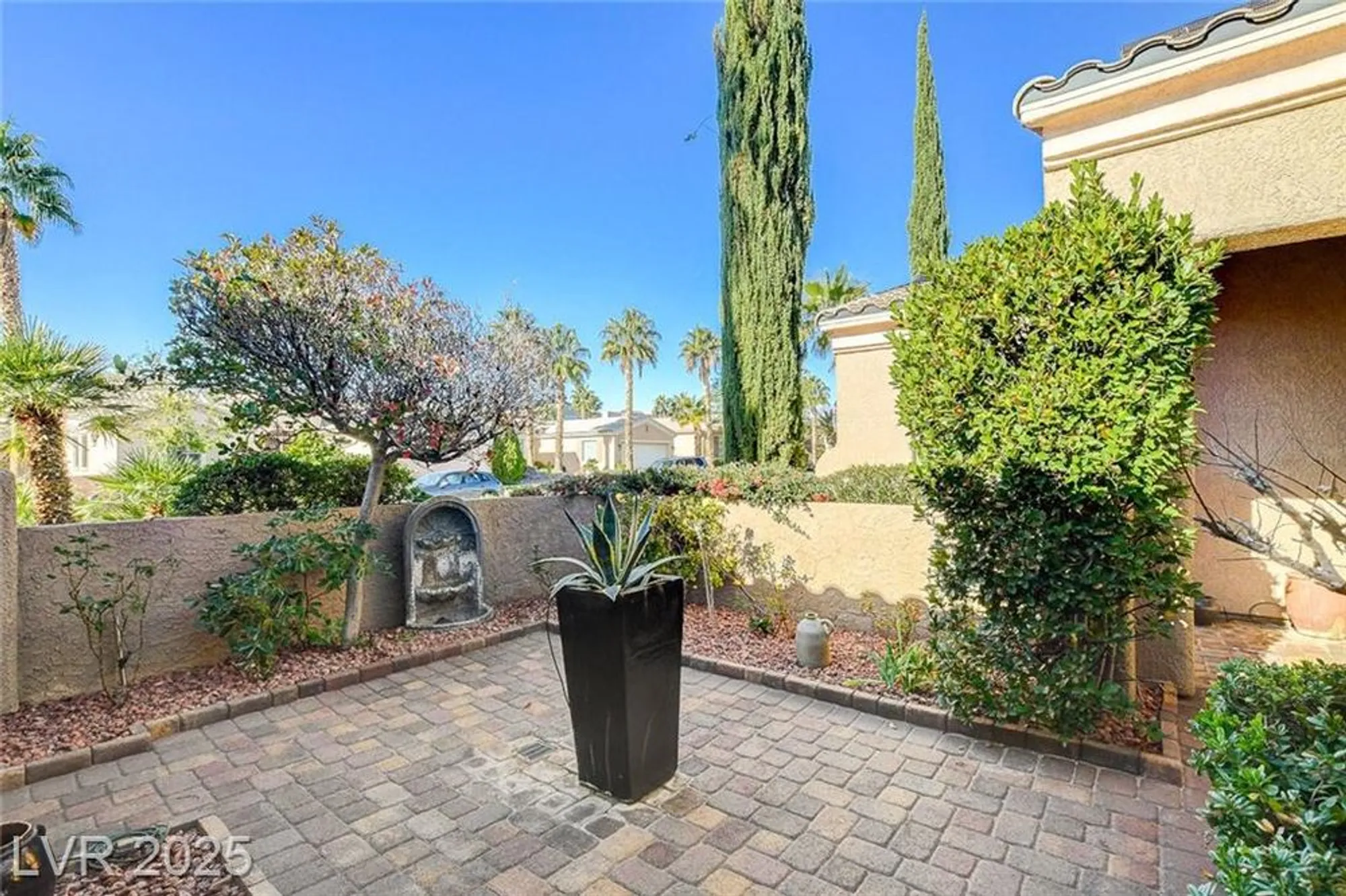 Property Slideshow image 46 of 56 | 5152 vincitor st, Las Vegas, NV, 89135