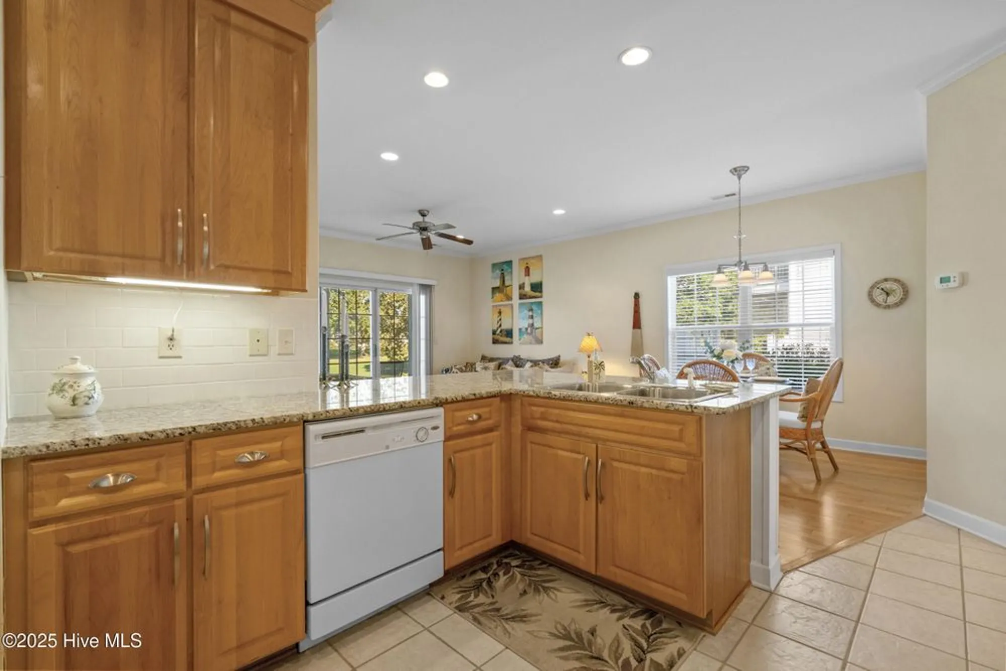 Property Slideshow image 8 of 44 | 8855 radcliff dr 10b, Calabash, NC, 28467