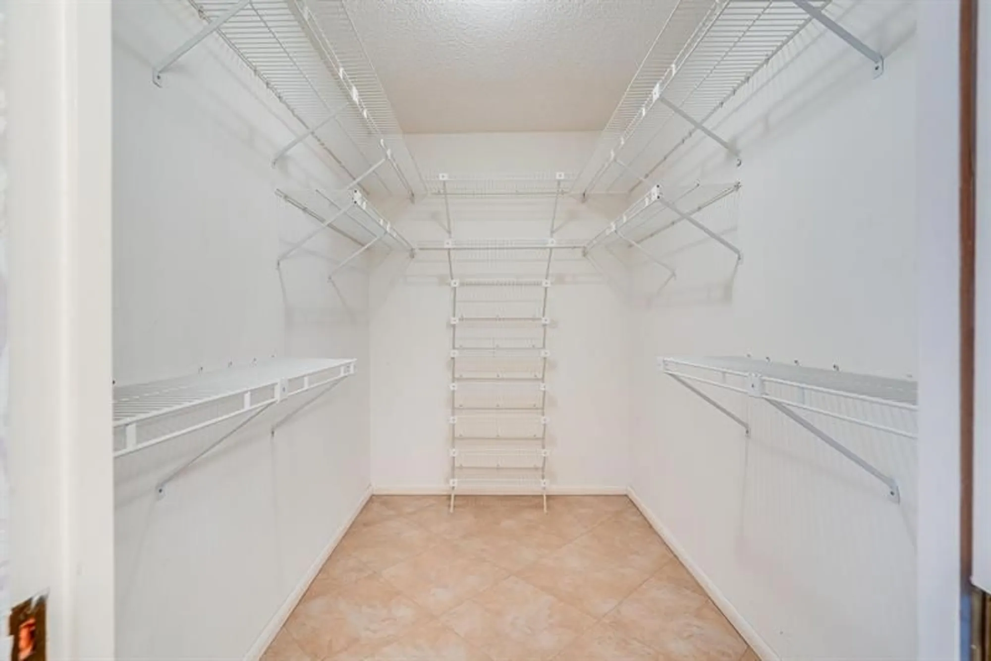 Property Slideshow image 13 of 32 | 4955 e sabal palm blvd 104, Tamarac, FL, 33319