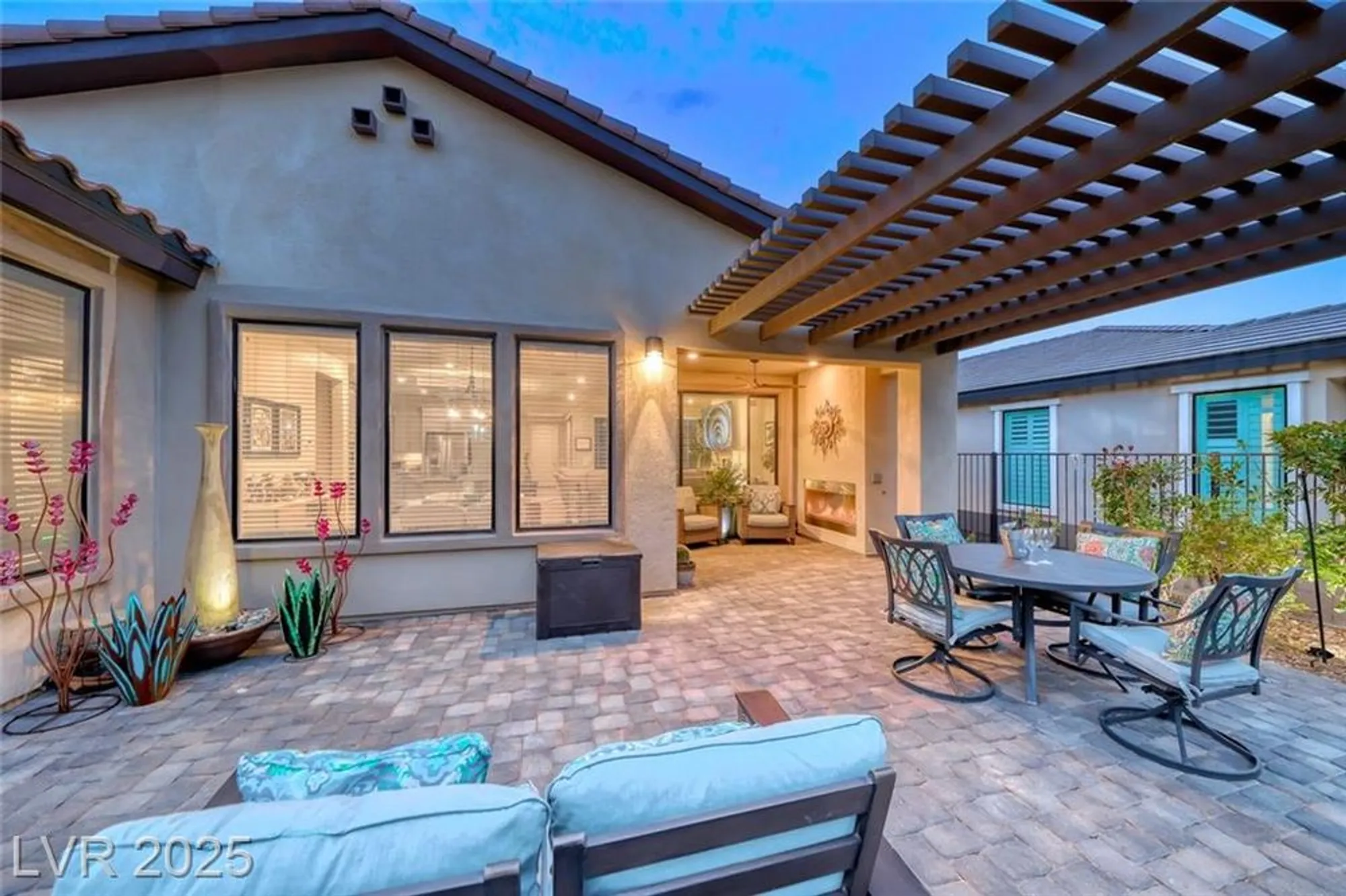 Property Slideshow image 33 of 54 | 13 stone yucca ct, Henderson, NV, 89011