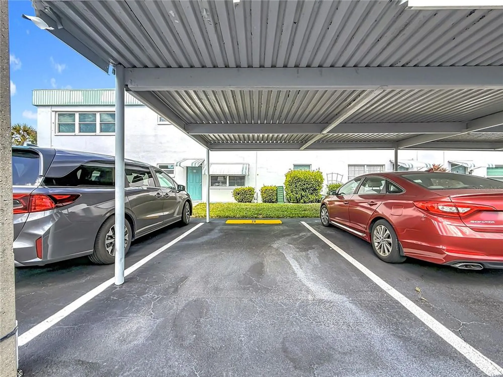 Property Slideshow image 37 of 64 | 5267 81st st n apt 26, Saint Petersburg, FL, 33709