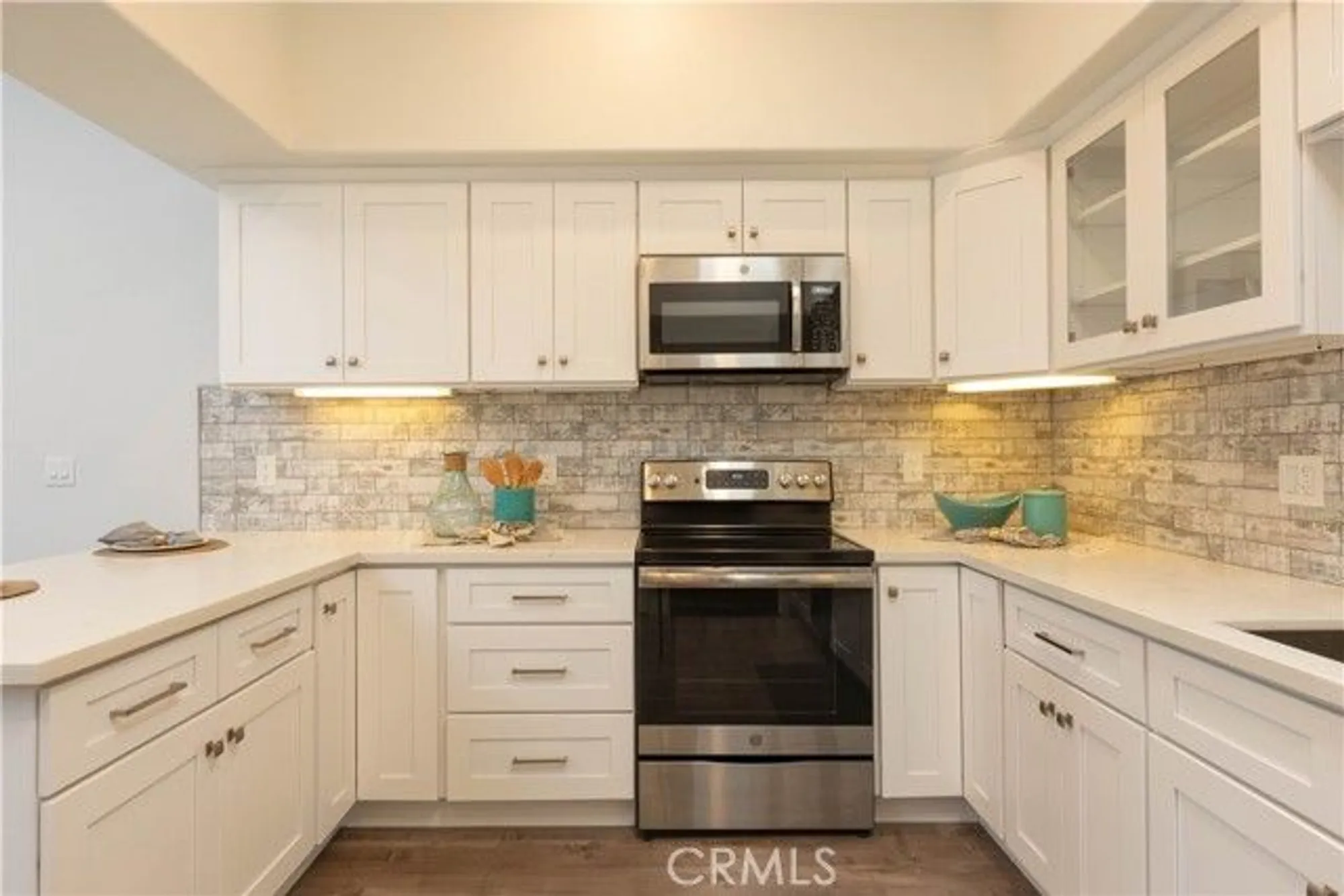 Property Slideshow image 6 of 51 | 1221 knollwood m4 47h, Seal Beach, CA, 90740