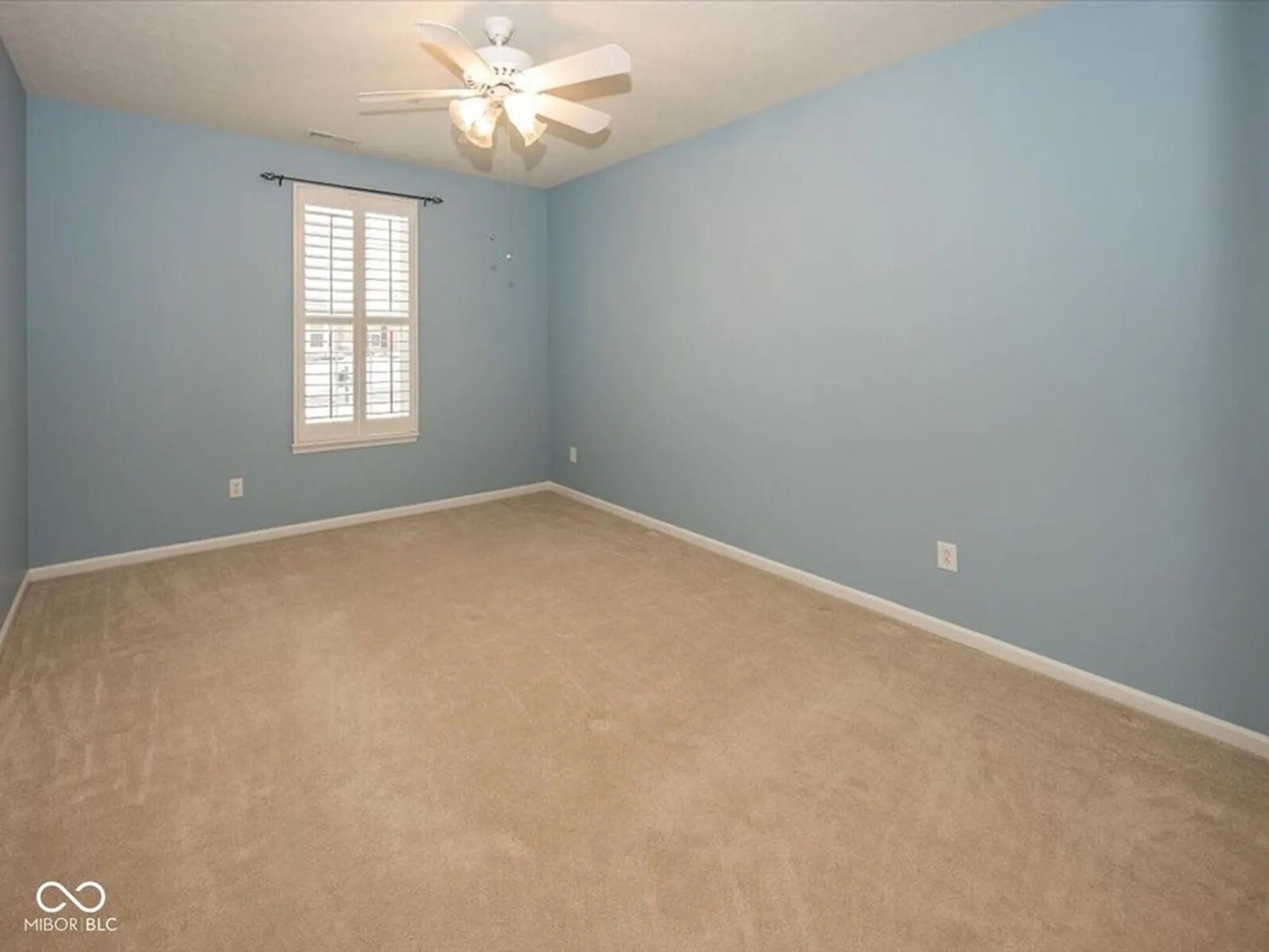 Property Slideshow image 39 of 50 | 16160 brookmere ave, Fishers, IN, 46037