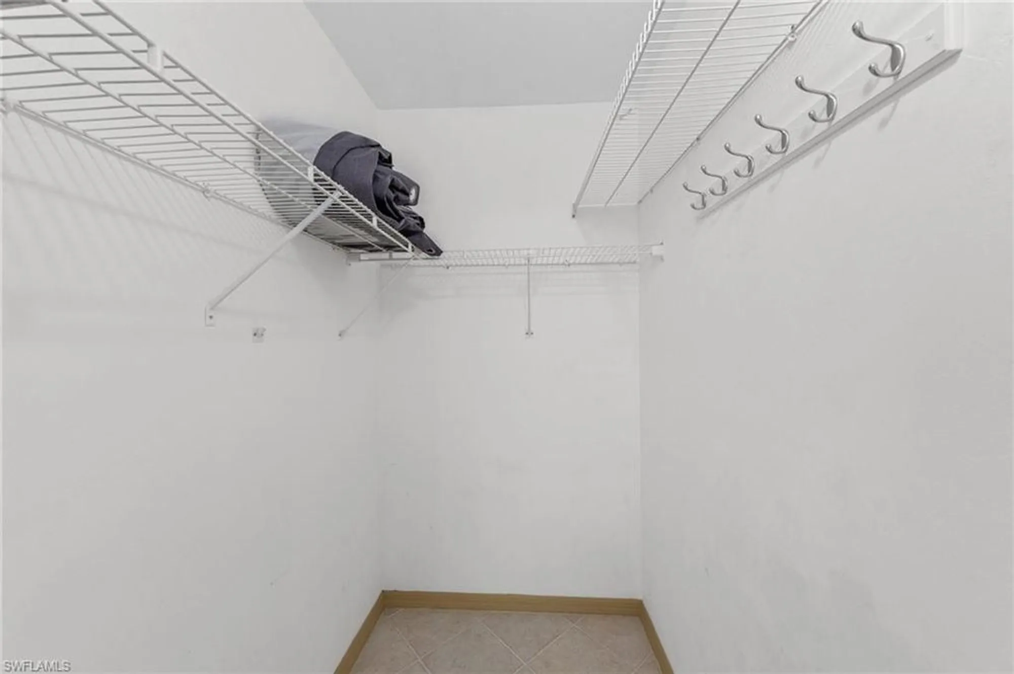 Property Slideshow image 19 of 45 | 13110 white marsh ln apt 203, Fort Myers, FL, 33912