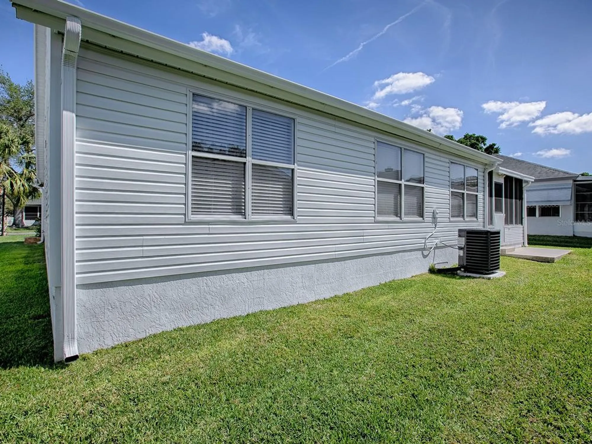 Property Slideshow image 39 of 50 | 1010 ventura dr, The Villages, FL, 32159