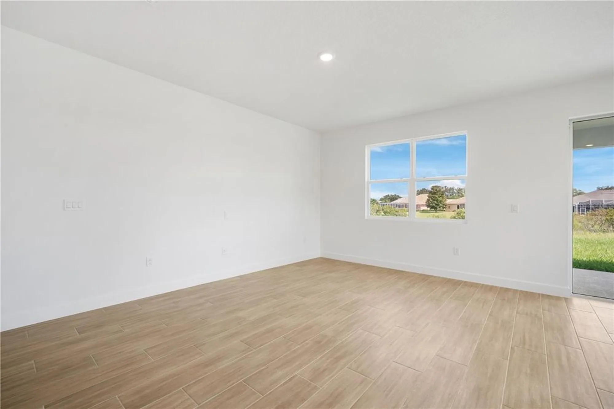 Property Slideshow image 16 of 30 | 9196 players dr, Weeki Wachee, FL, 34613