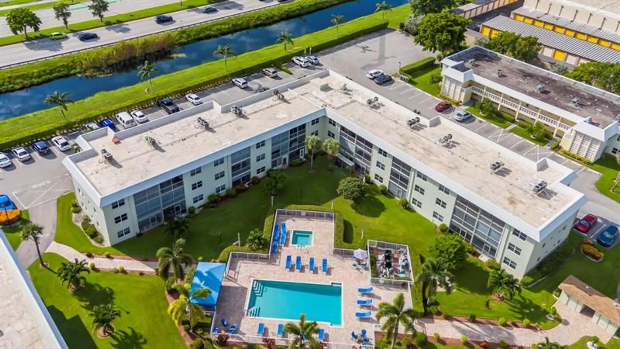 Property Slideshow image 19 of 27 | 9872 marina blvd apt 1417, Boca Raton, FL, 33428
