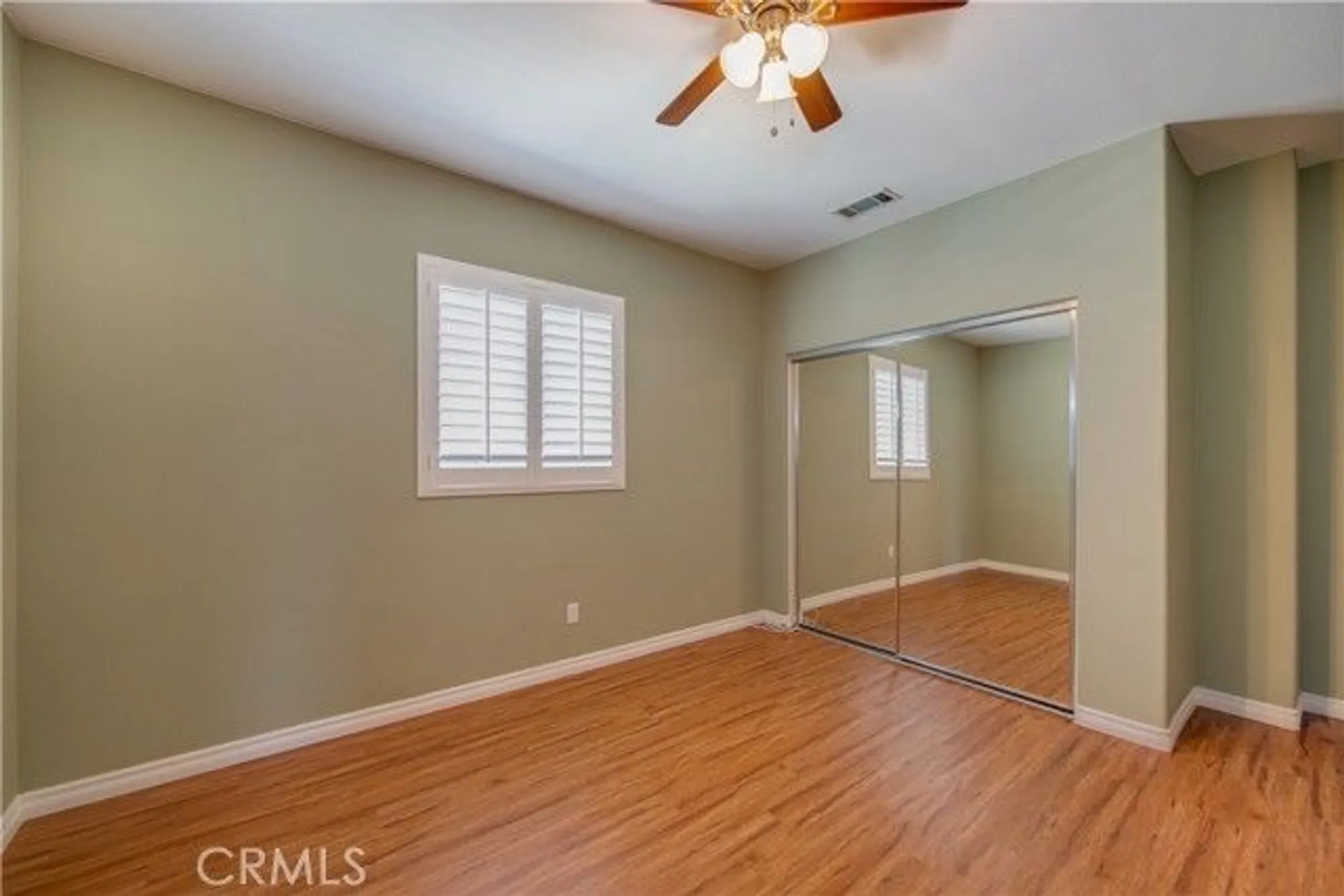 Property Slideshow image 20 of 49 | 28197 harmony ln, Menifee, CA, 92584