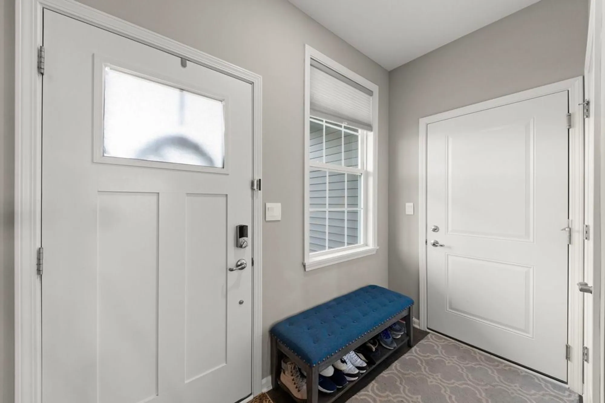 Property Slideshow image 5 of 25 | 1 savannah ct, Algonquin, IL, 60102