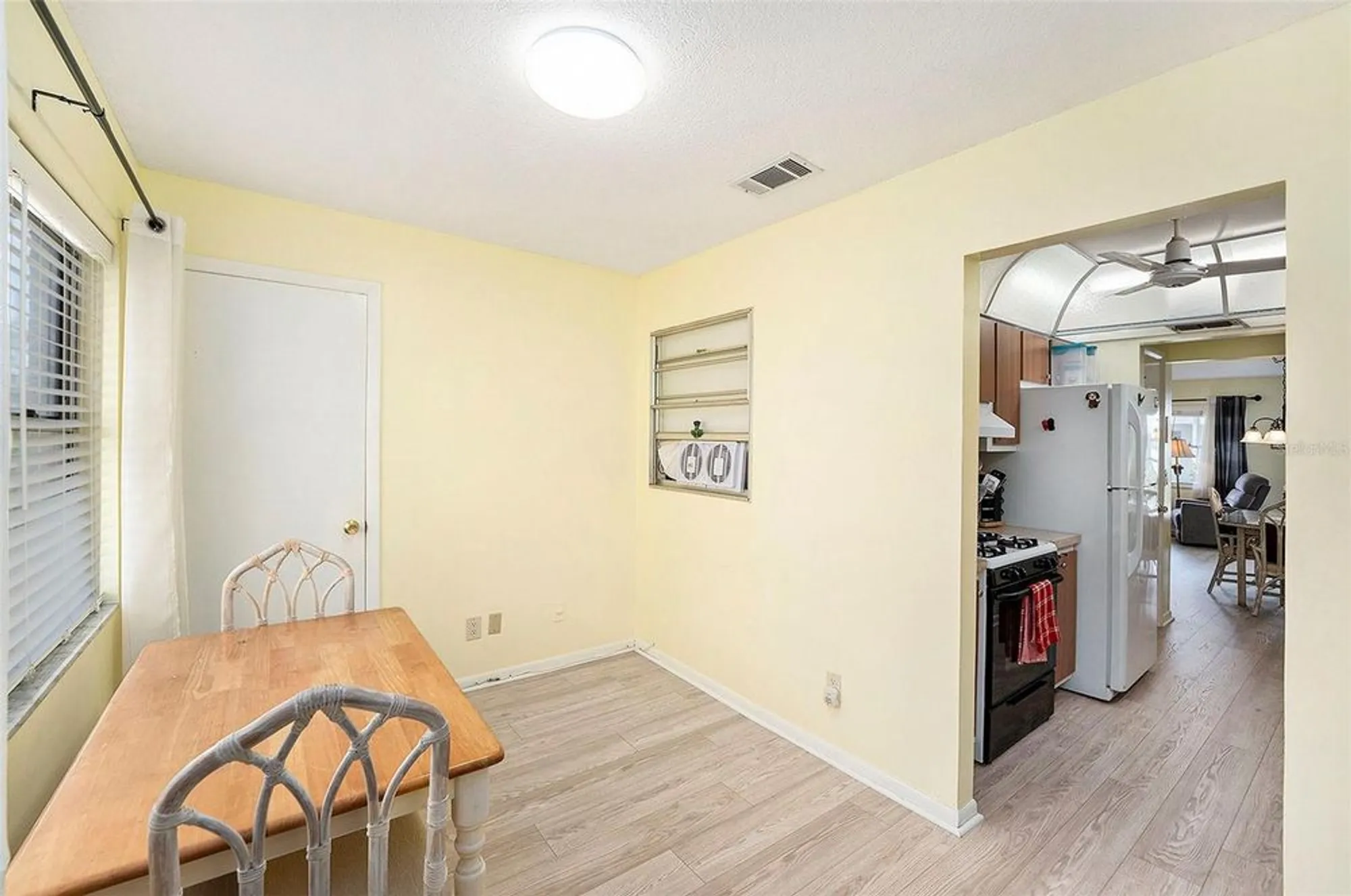 Property Slideshow image 12 of 31 | 5216 81st st n apt 2, St Petersburg, FL, 33709