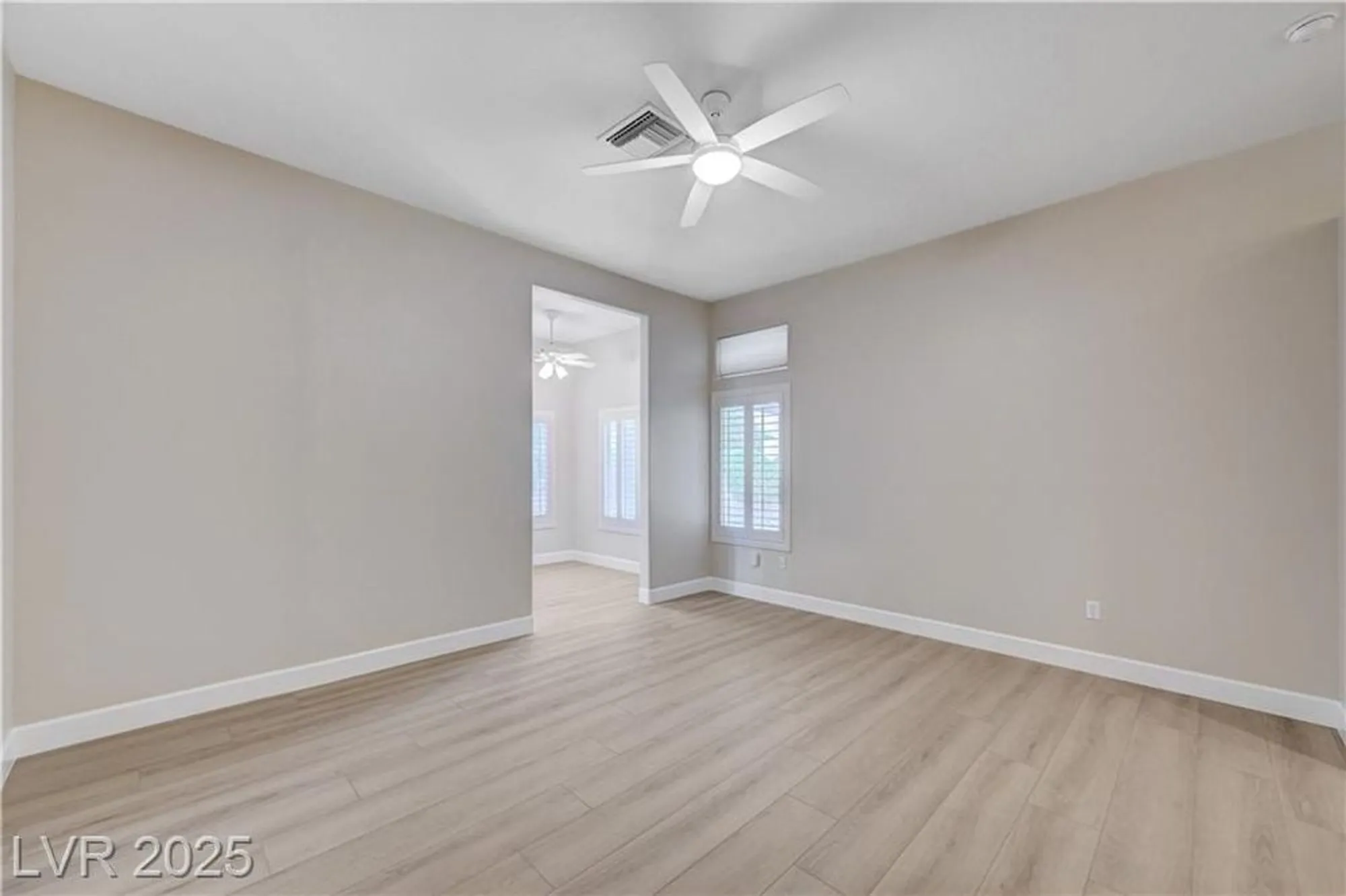 Property Slideshow image 28 of 77 | 2801 byron dr, Las Vegas, NV, 89134