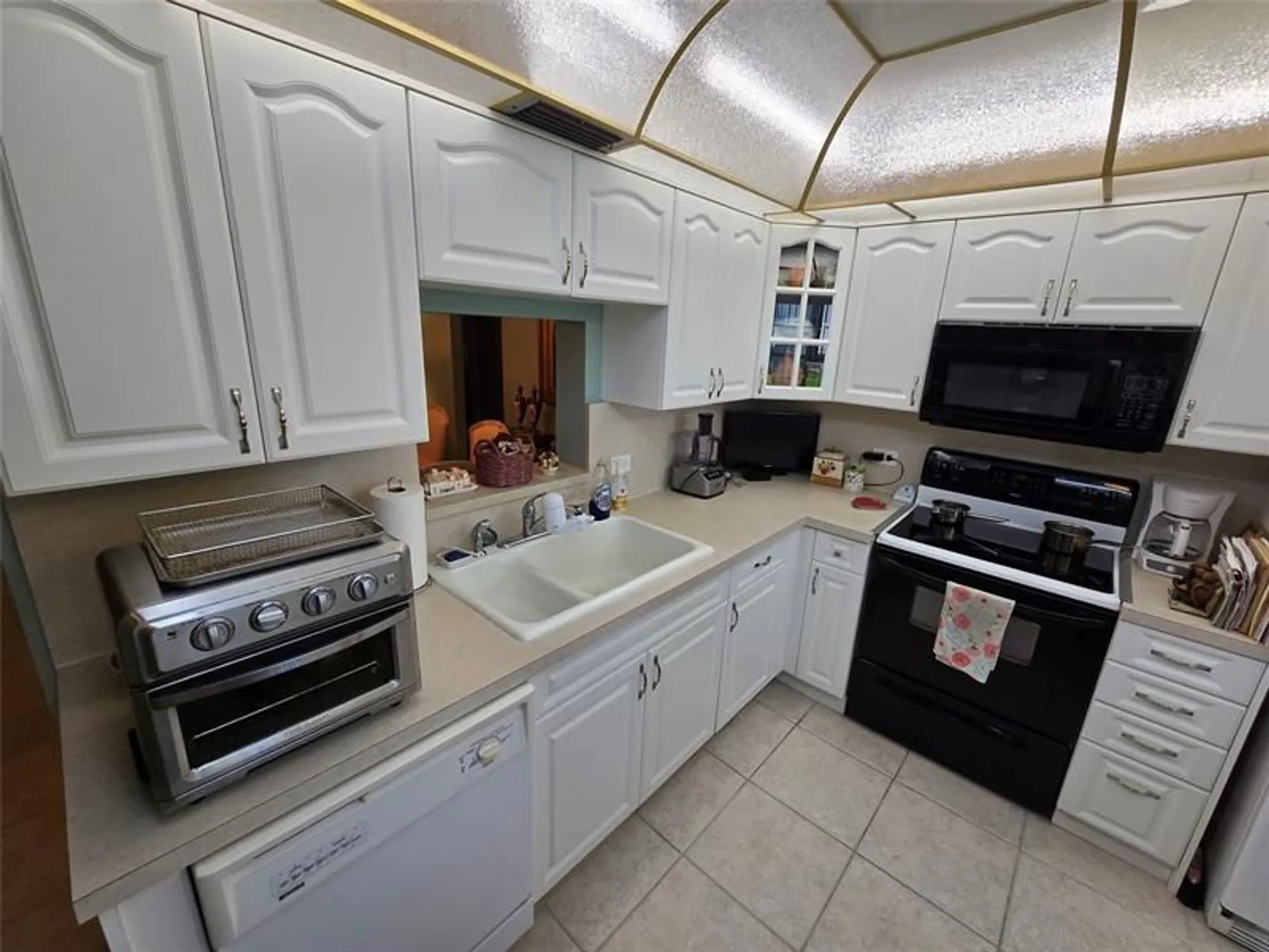 Property Slideshow image 8 of 34 | 2803 victoria way l3, Coconut Creek, FL, 33066