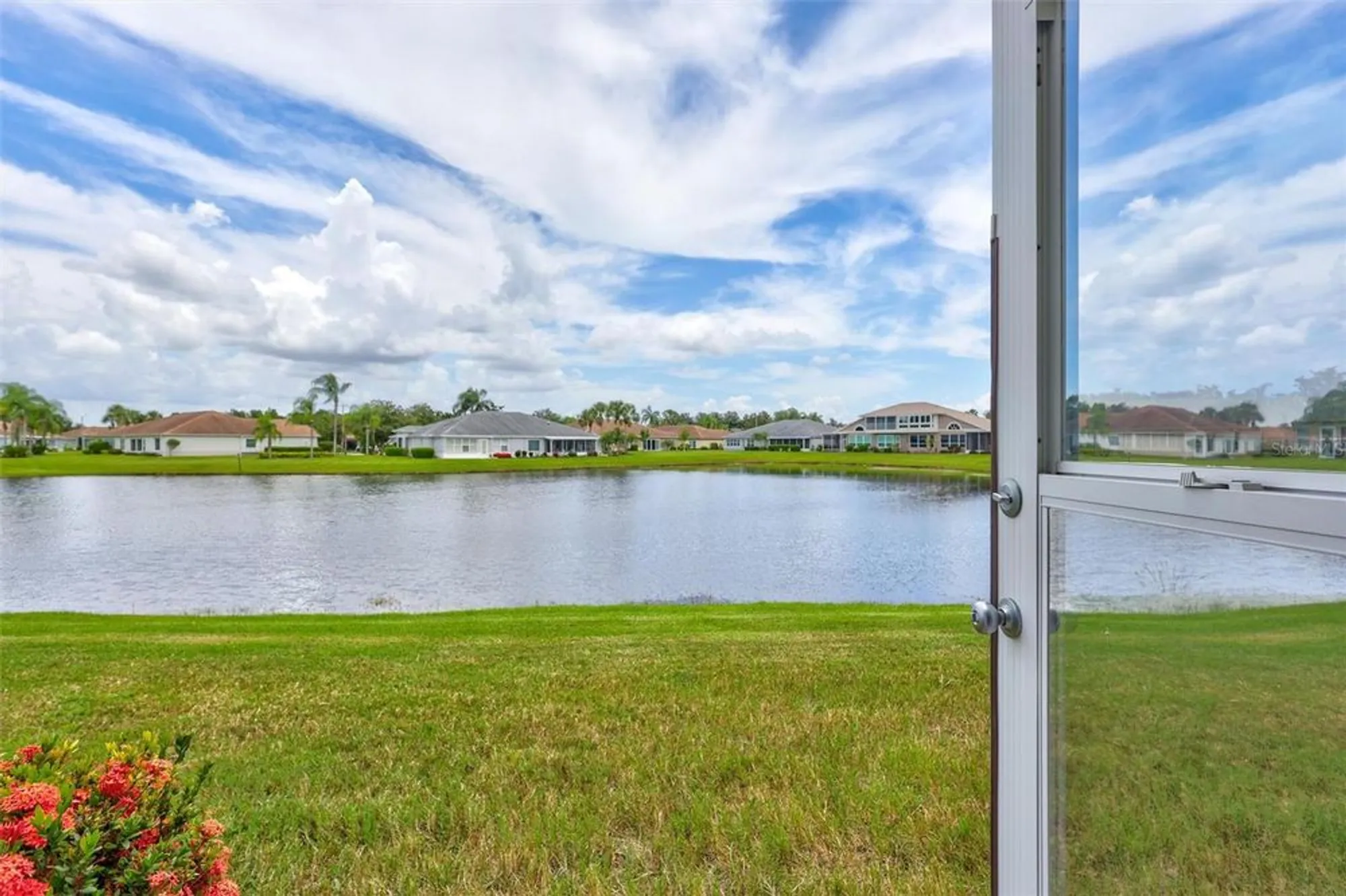 Property Slideshow image 38 of 48 | 811 staffordshire ln 32, Sun City Center, FL, 33573