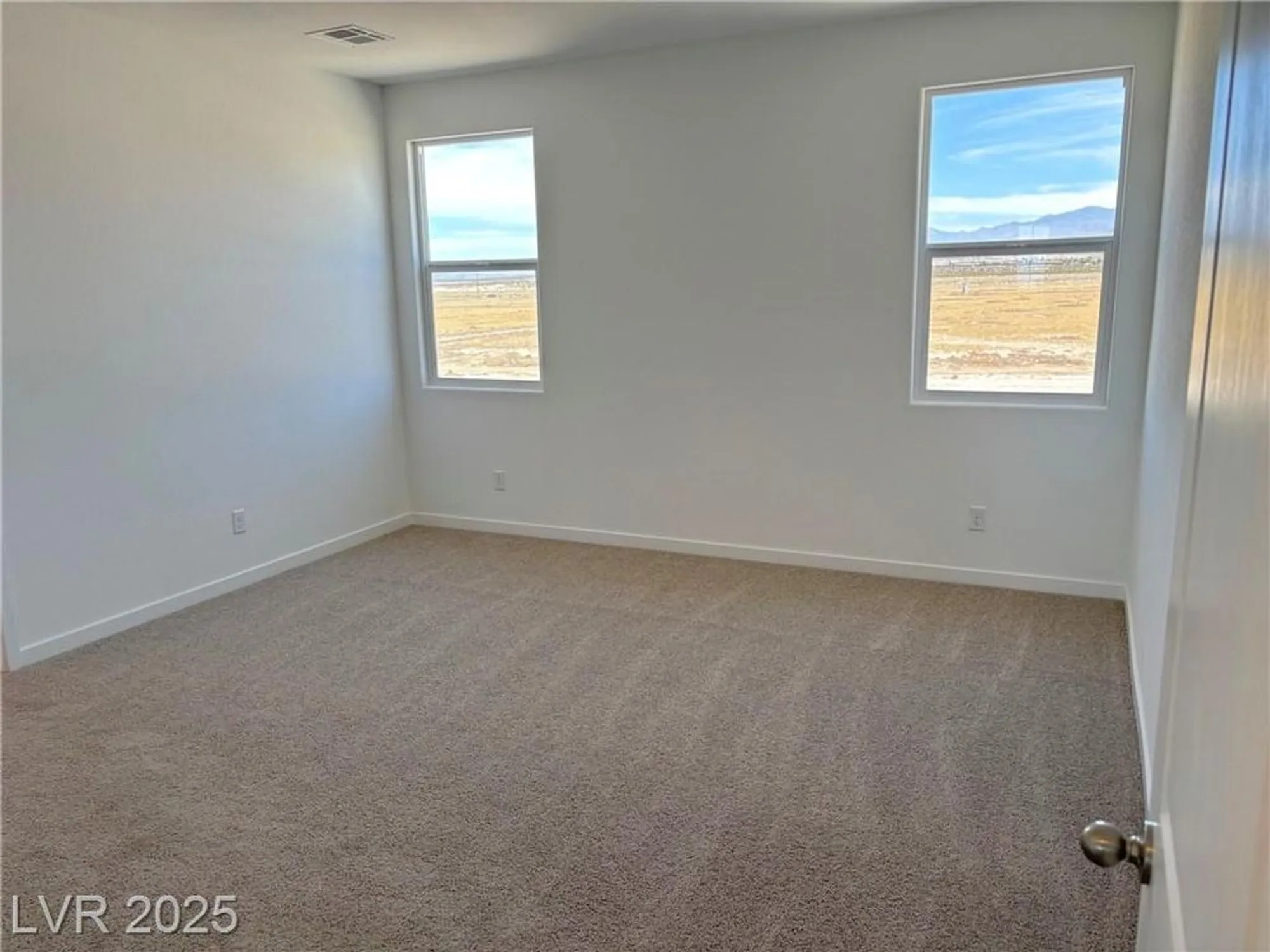 Property Slideshow image 23 of 30 | 5688 e badlands ln, Pahrump, NV, 89061