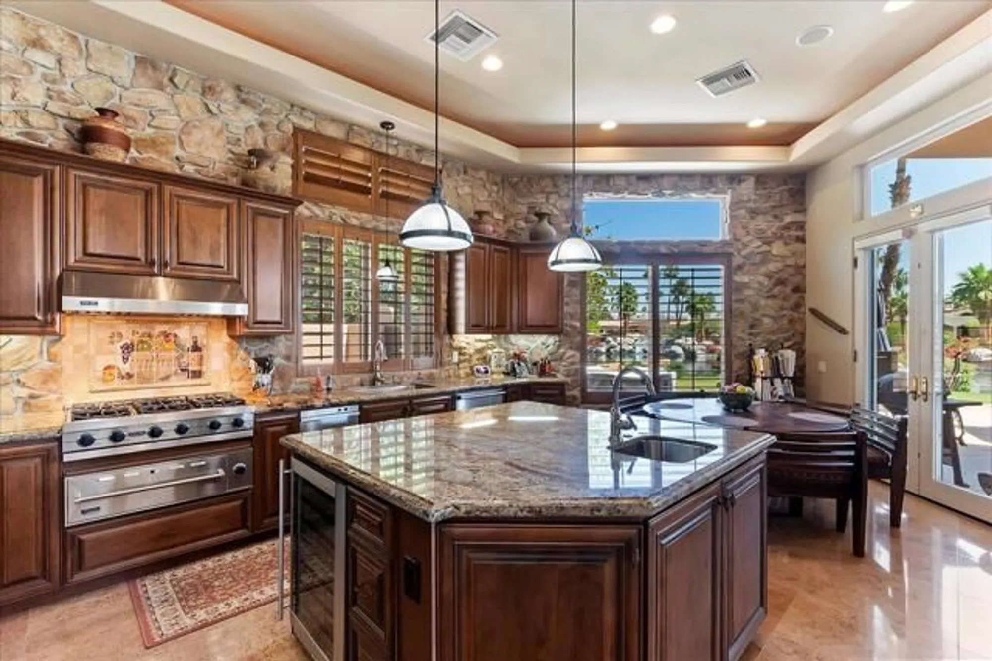 Property Slideshow image 18 of 51 | 55830 cherry hills dr, La Quinta, CA, 92253