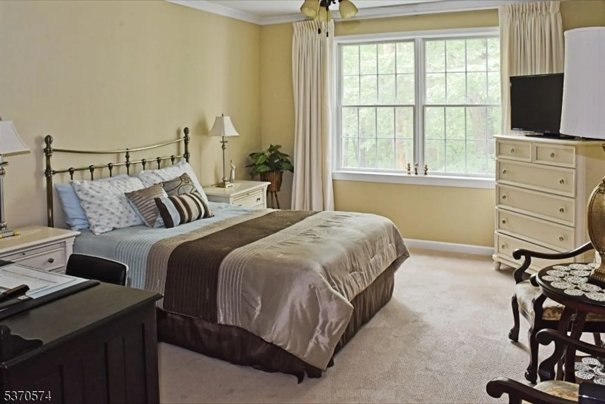 Property Slideshow image 14 of 28 | 38 ridgeview ln, Mount Arlington, NJ, 07856