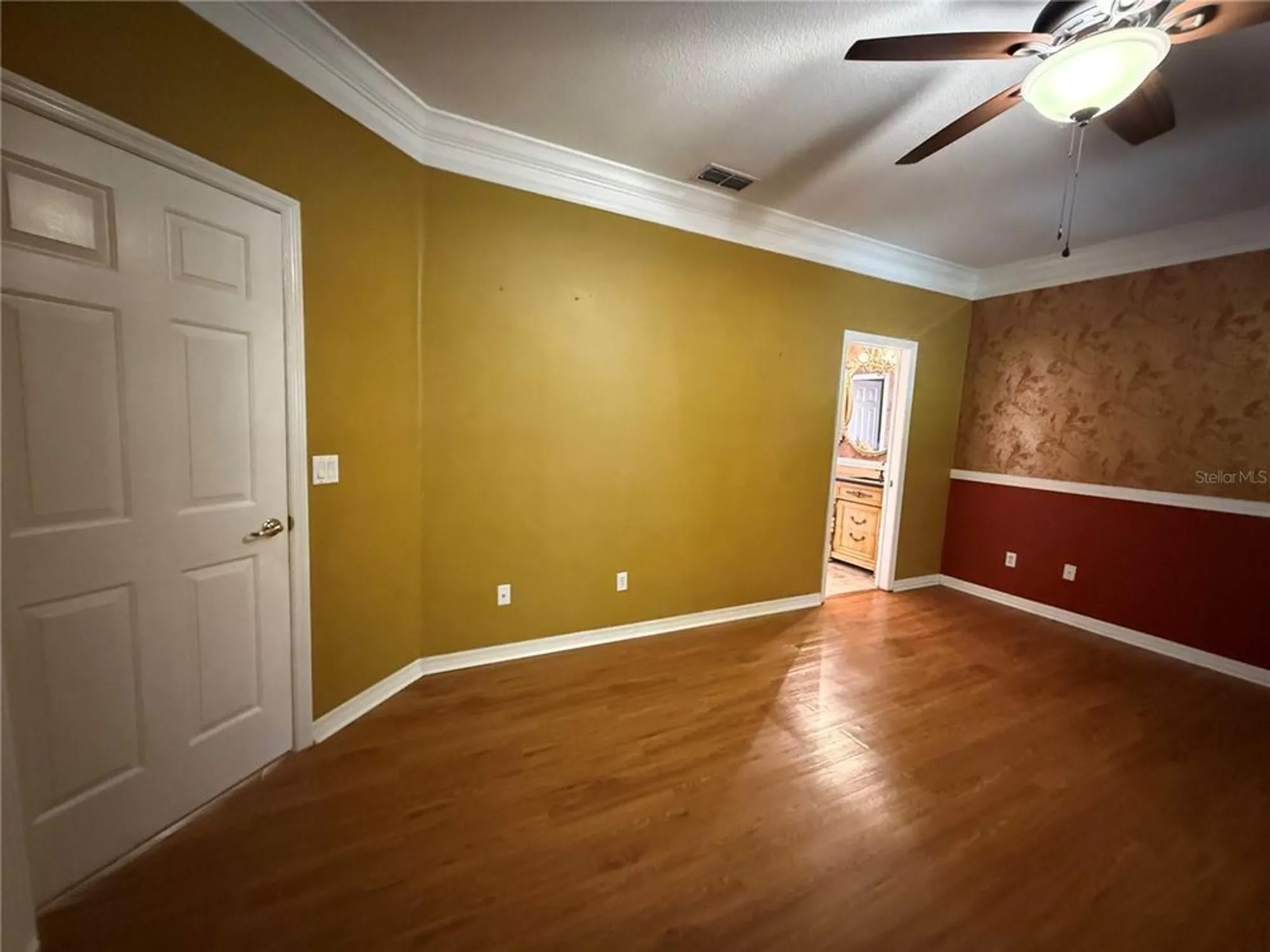 Property Slideshow image 21 of 36 | 9049 saint andrews way, Mount Dora, FL, 32757
