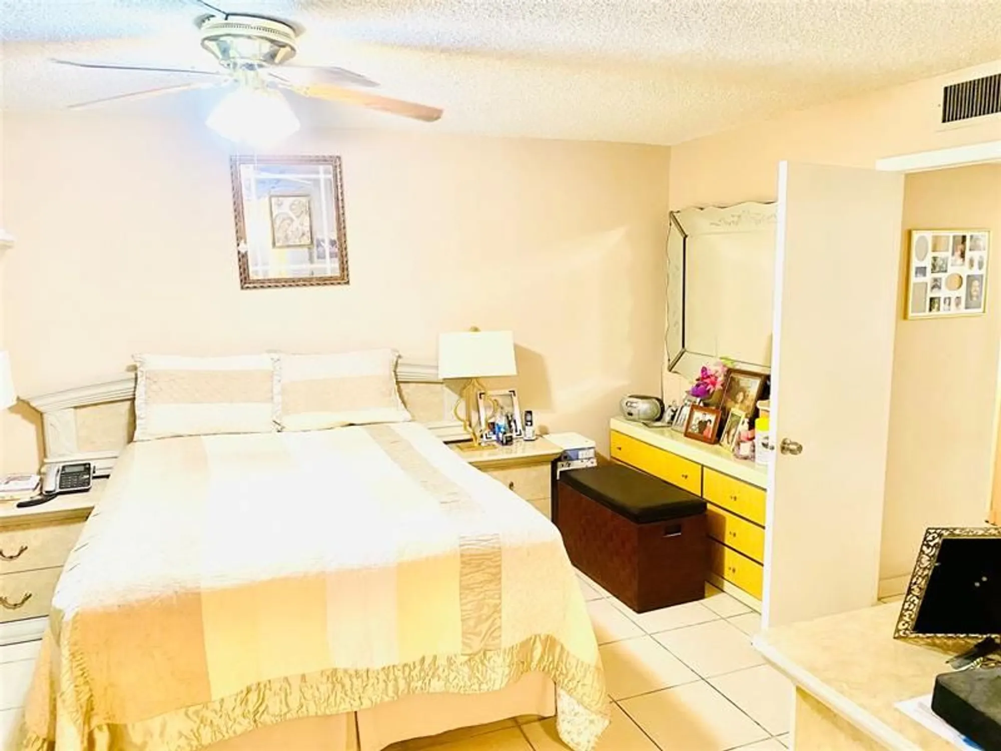 Property Slideshow image 14 of 23 | 7850 w mcnab rd 301, Tamarac, FL, 33321