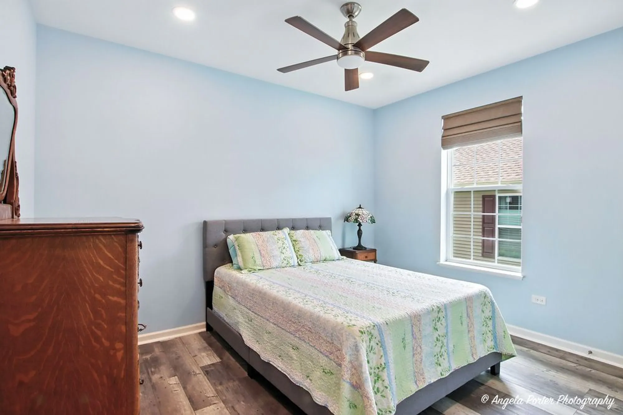 Property Slideshow image 5 of 36 | 1855 alta dr, Volo, IL, 60020