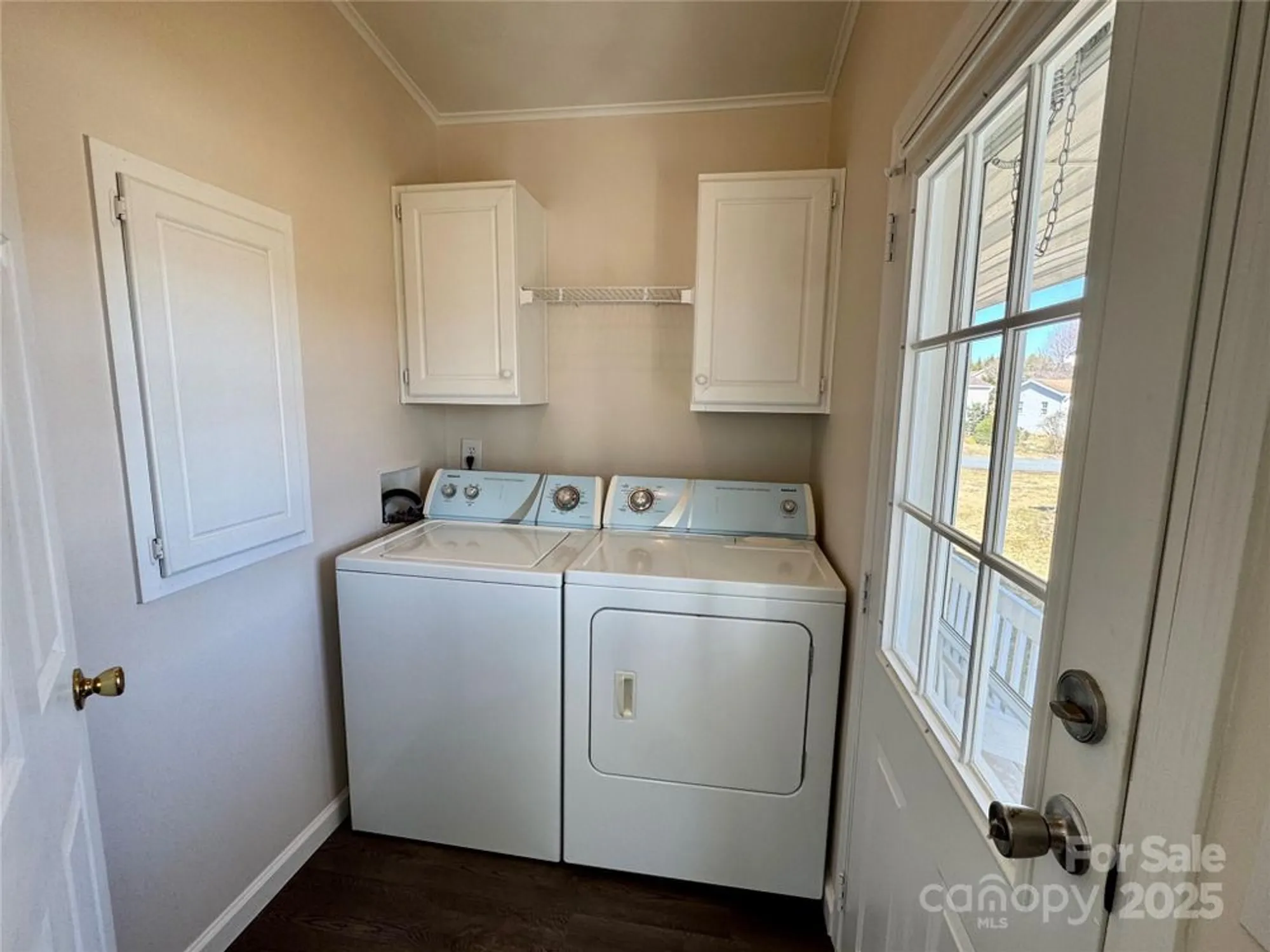 Property Slideshow image 16 of 26 | 436 riverwind dr, Hendersonville, NC, 28739