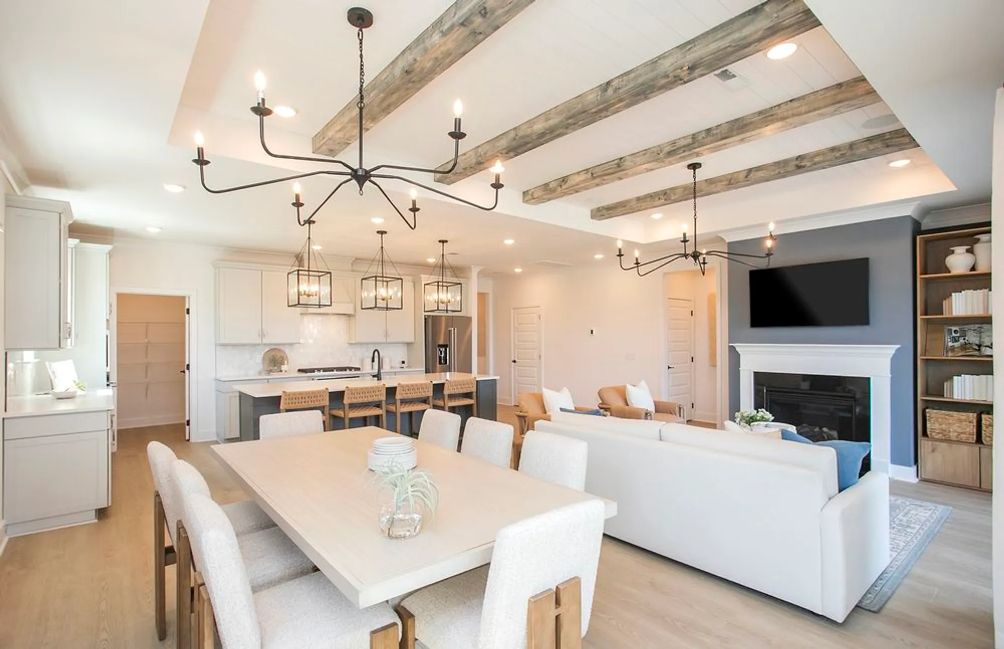 Property Slideshow image 35 of 53 | 806 everglade dr, Lebanon, TN, 37090