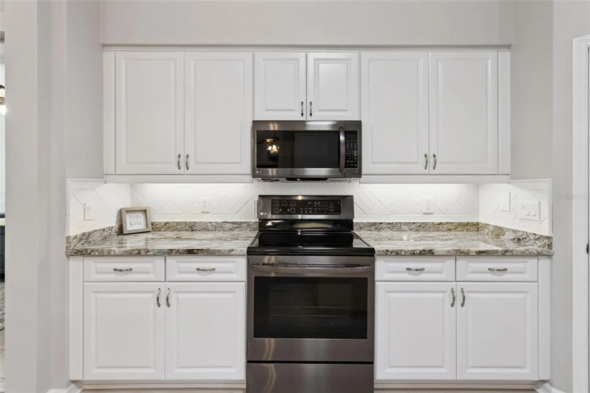 Property Slideshow image 7 of 37 | 25633 laurel valley rd, Leesburg, FL, 34748