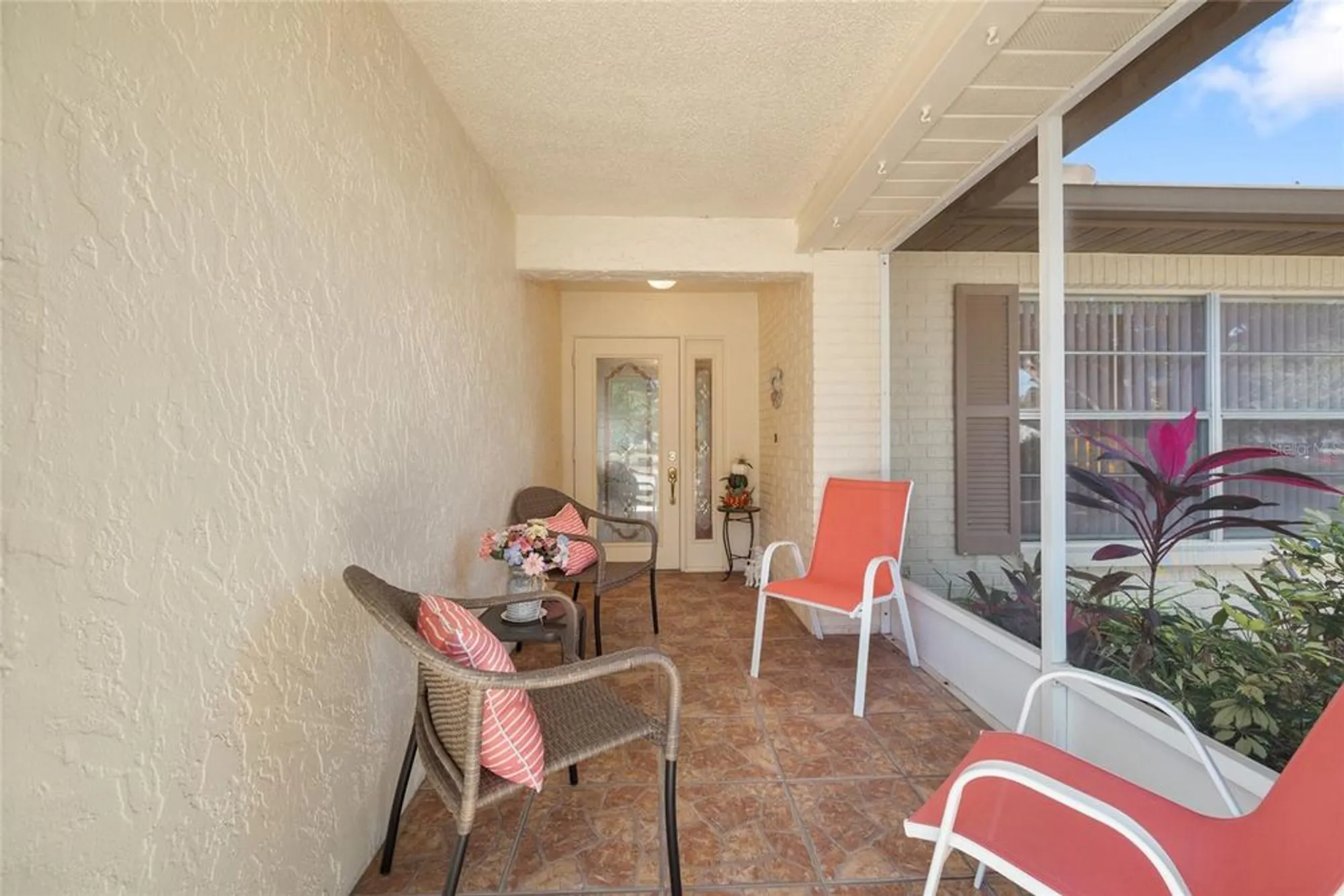 Property Slideshow image 7 of 34 | 1730 dugall ct, Palm Harbor, FL, 34684
