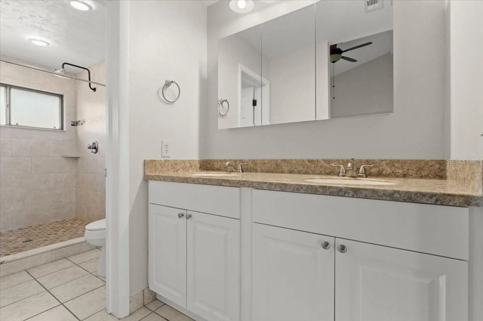 Property Slideshow image 11 of 46 | 105 wood duck cir c, Daytona Beach, FL, 32119