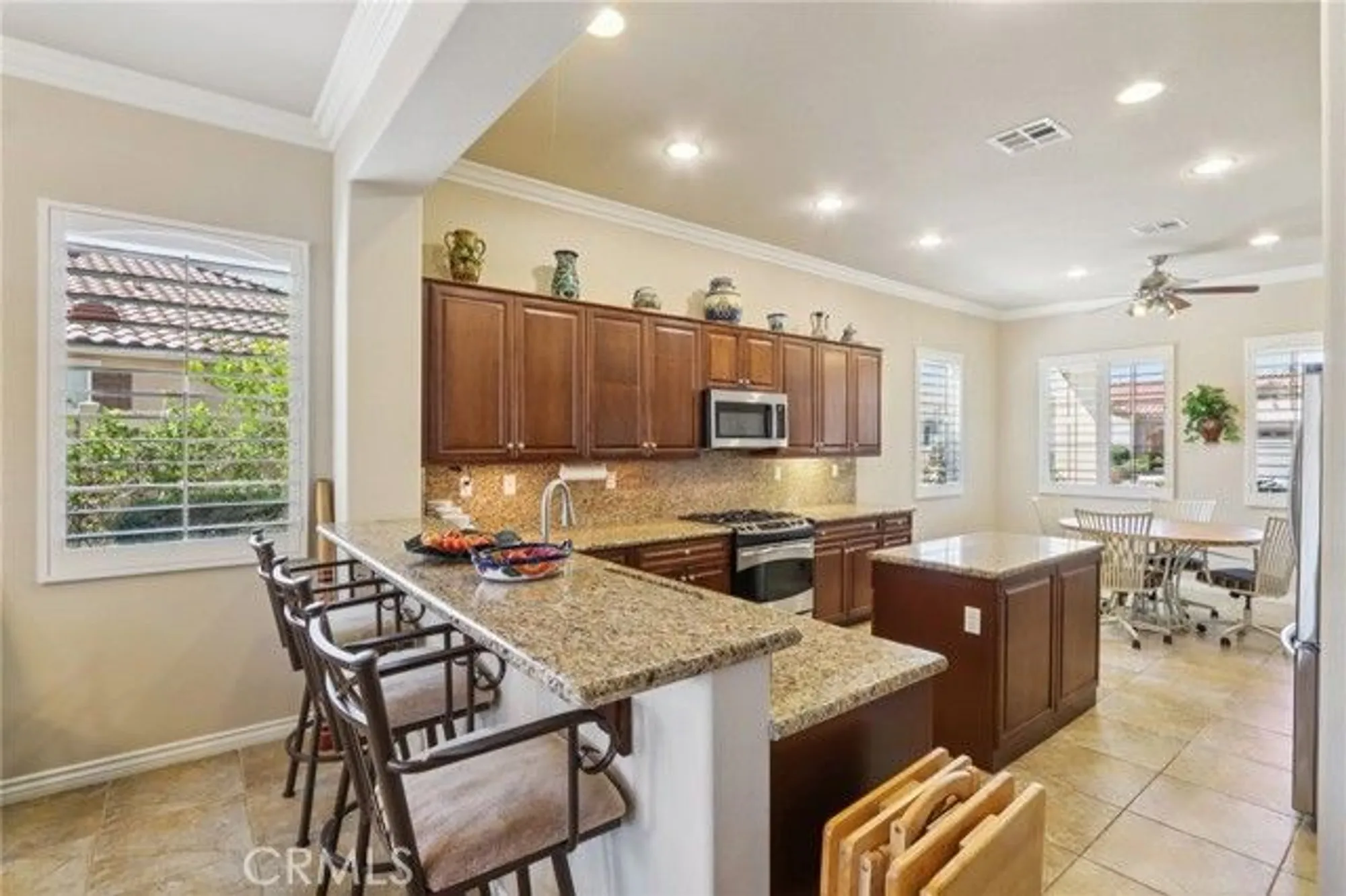 Property Slideshow image 9 of 73 | 5587 paseo famosa, Hemet, CA, 92545