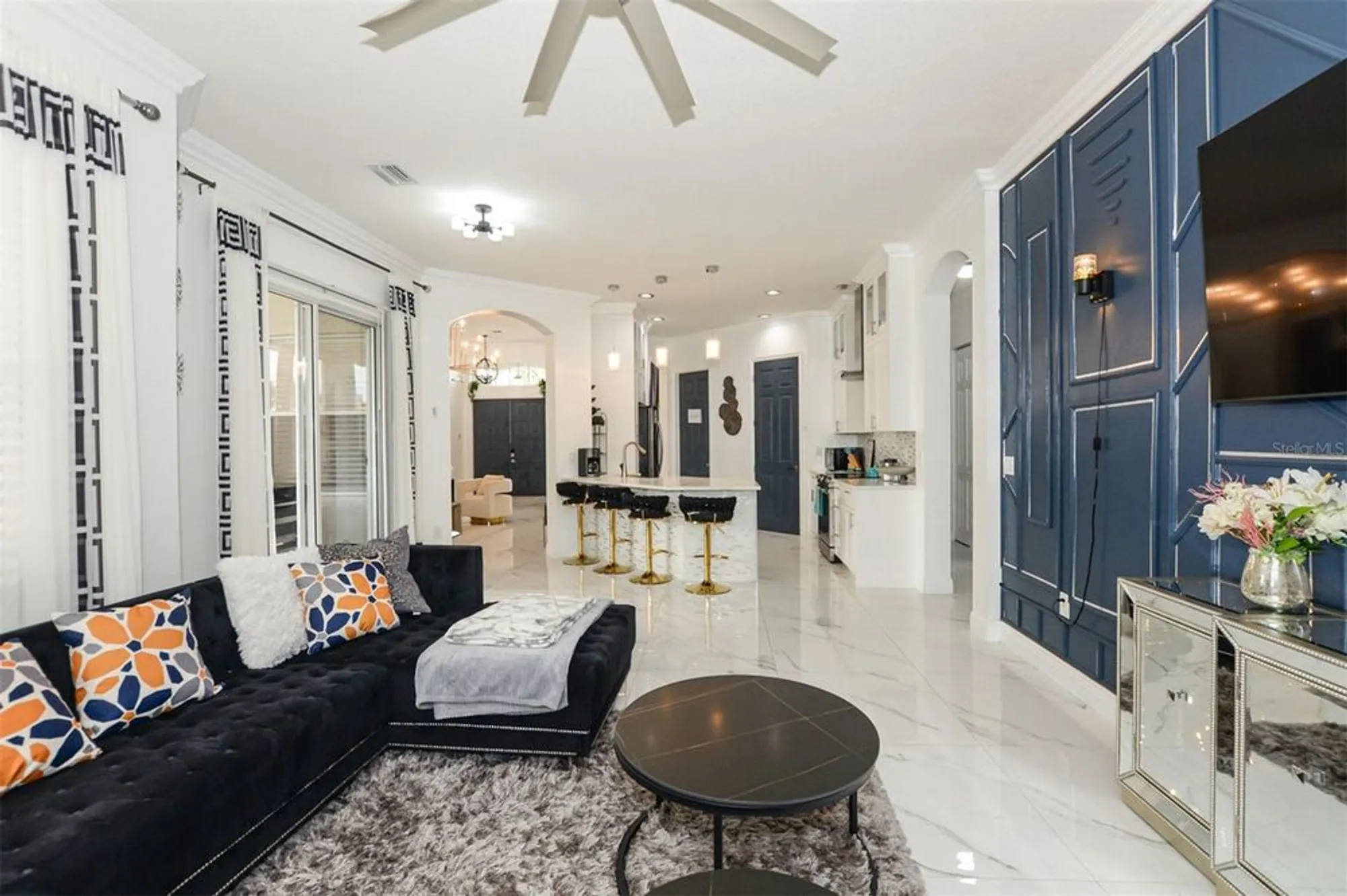 Property Slideshow image 13 of 39 | 293 sw lake forest way, Port Saint Lucie, FL, 34986