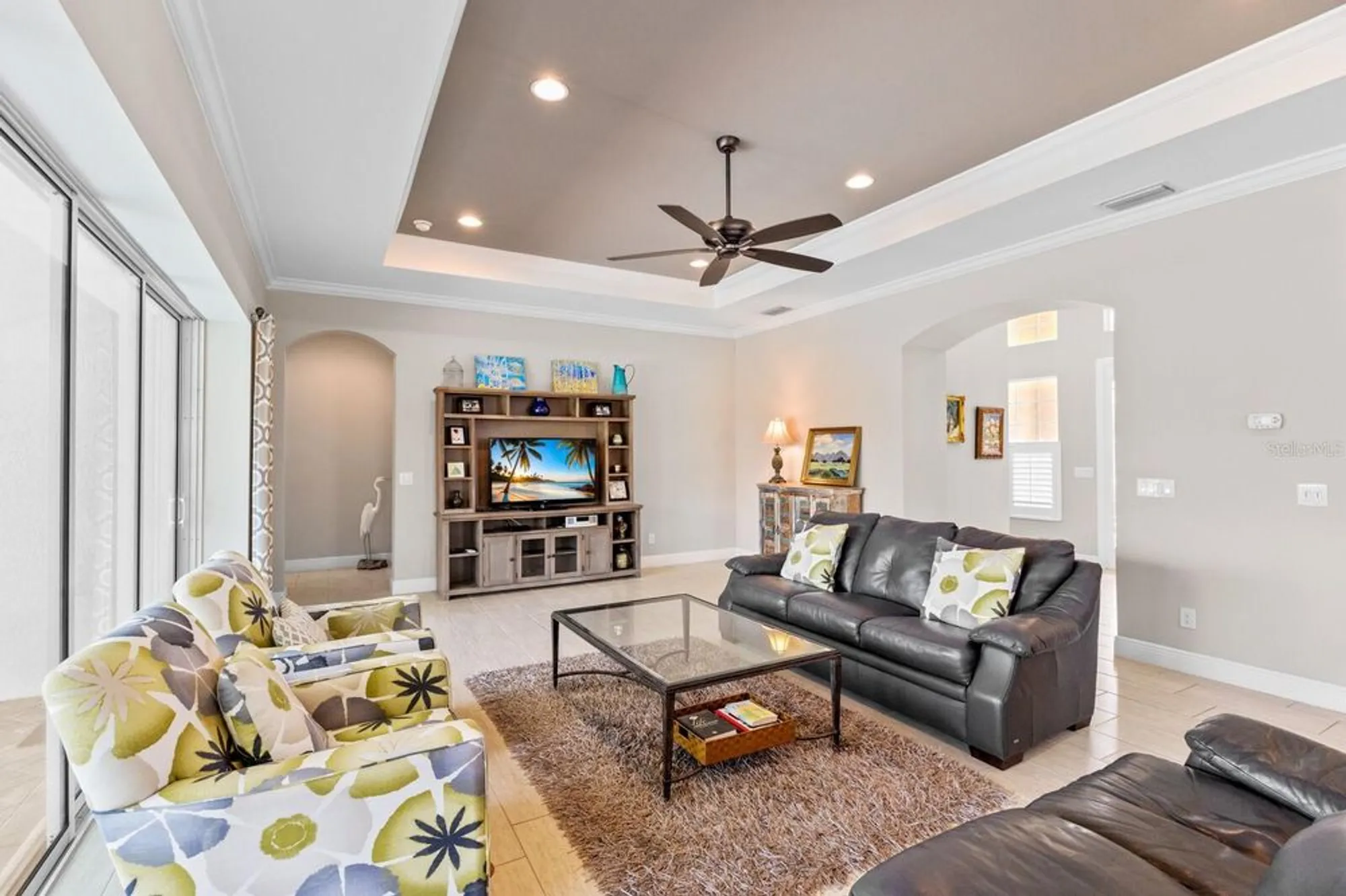 Property Slideshow image 11 of 94 | 5209 lake overlook ave, Bradenton, FL, 34208