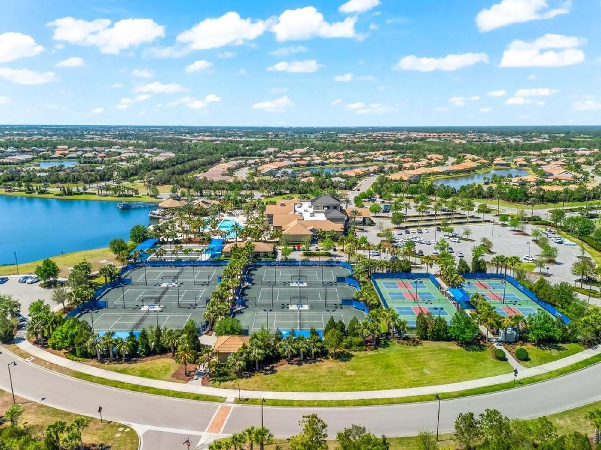 Property Slideshow image 82 of 99 | 17916 northwood pl, Lakewood Ranch, FL, 34202