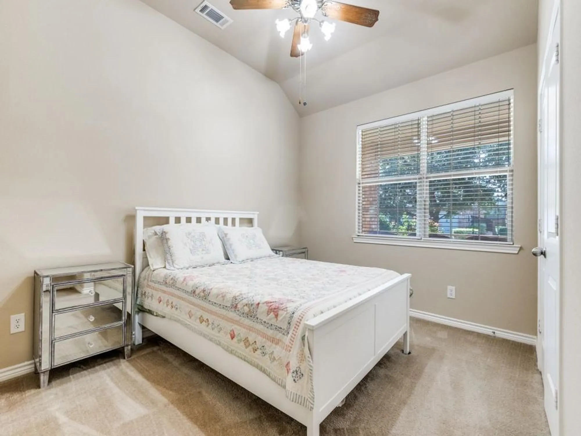 Property Slideshow image 29 of 32 | 1308 isabella ln, Savannah, TX, 76227
