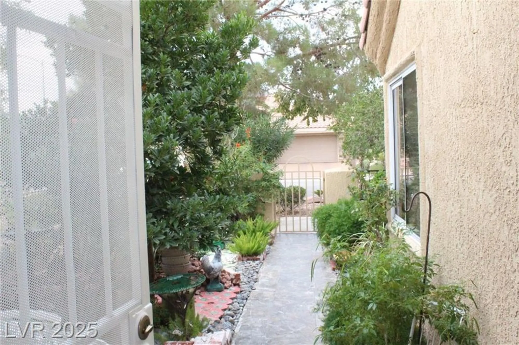 Property Slideshow image 28 of 50 | 2828 billy casper dr, Las Vegas, NV, 89134