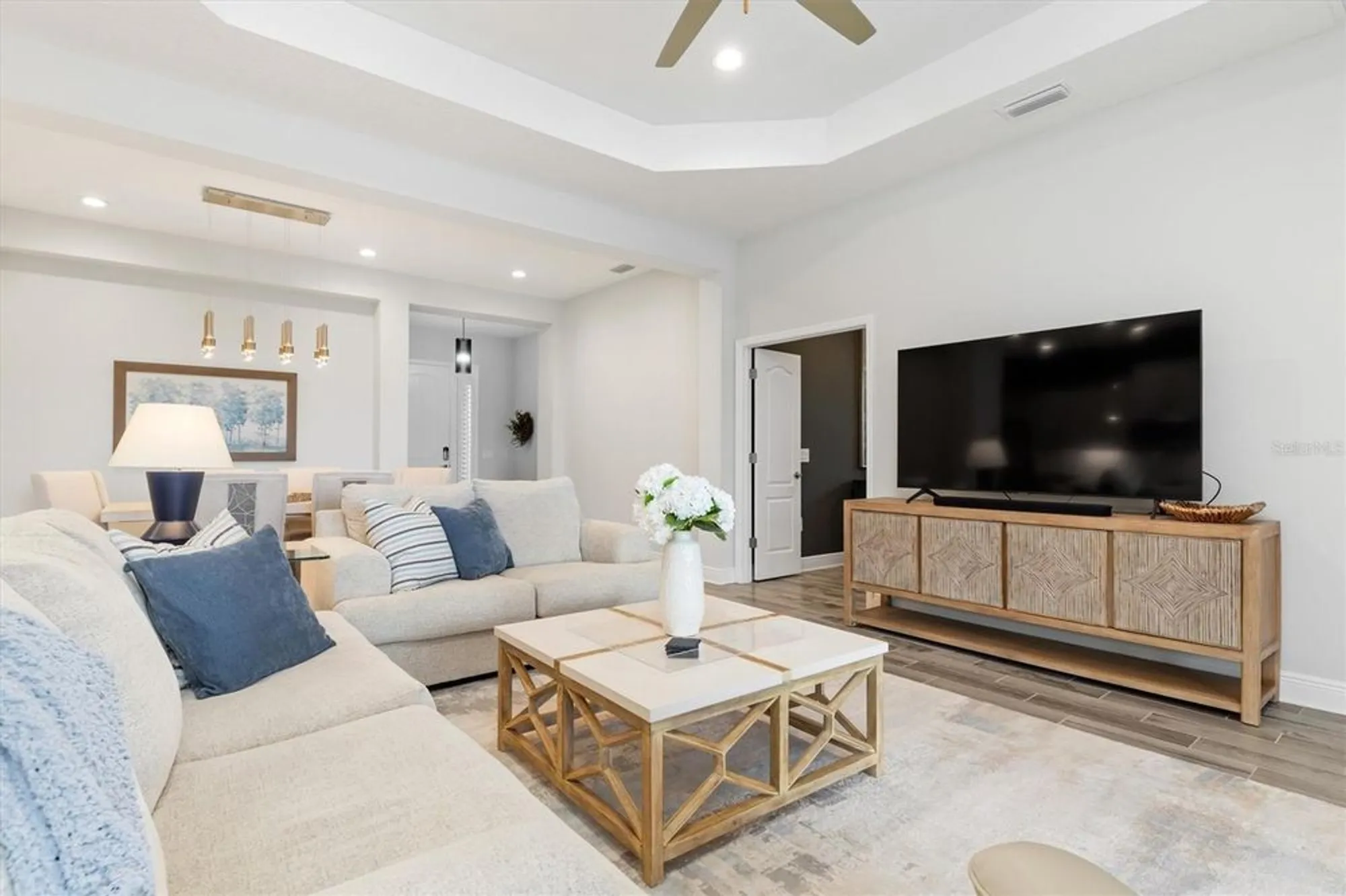 Property Slideshow image 8 of 20 | 10985 trevino st, Englewood, FL, 34223