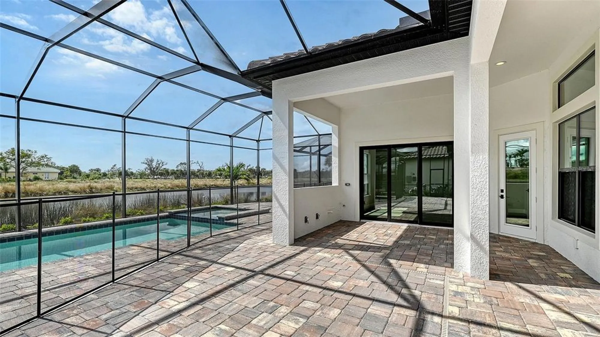 Property Slideshow image 7 of 42 | 10629 nicklaus ct, Englewood, FL, 34223