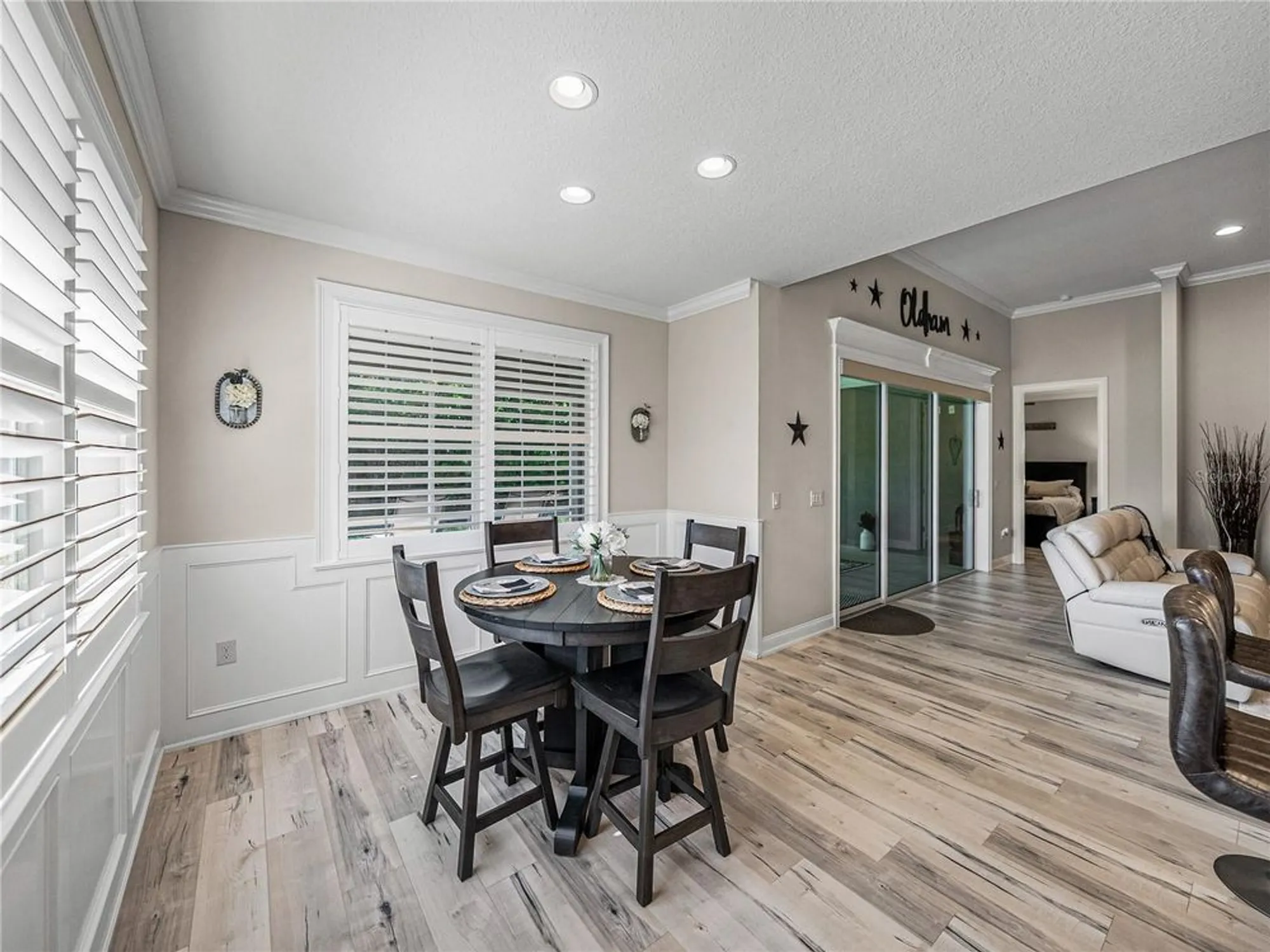 Property Slideshow image 20 of 77 | 8152 lake james dr, Lakeland, FL, 33810