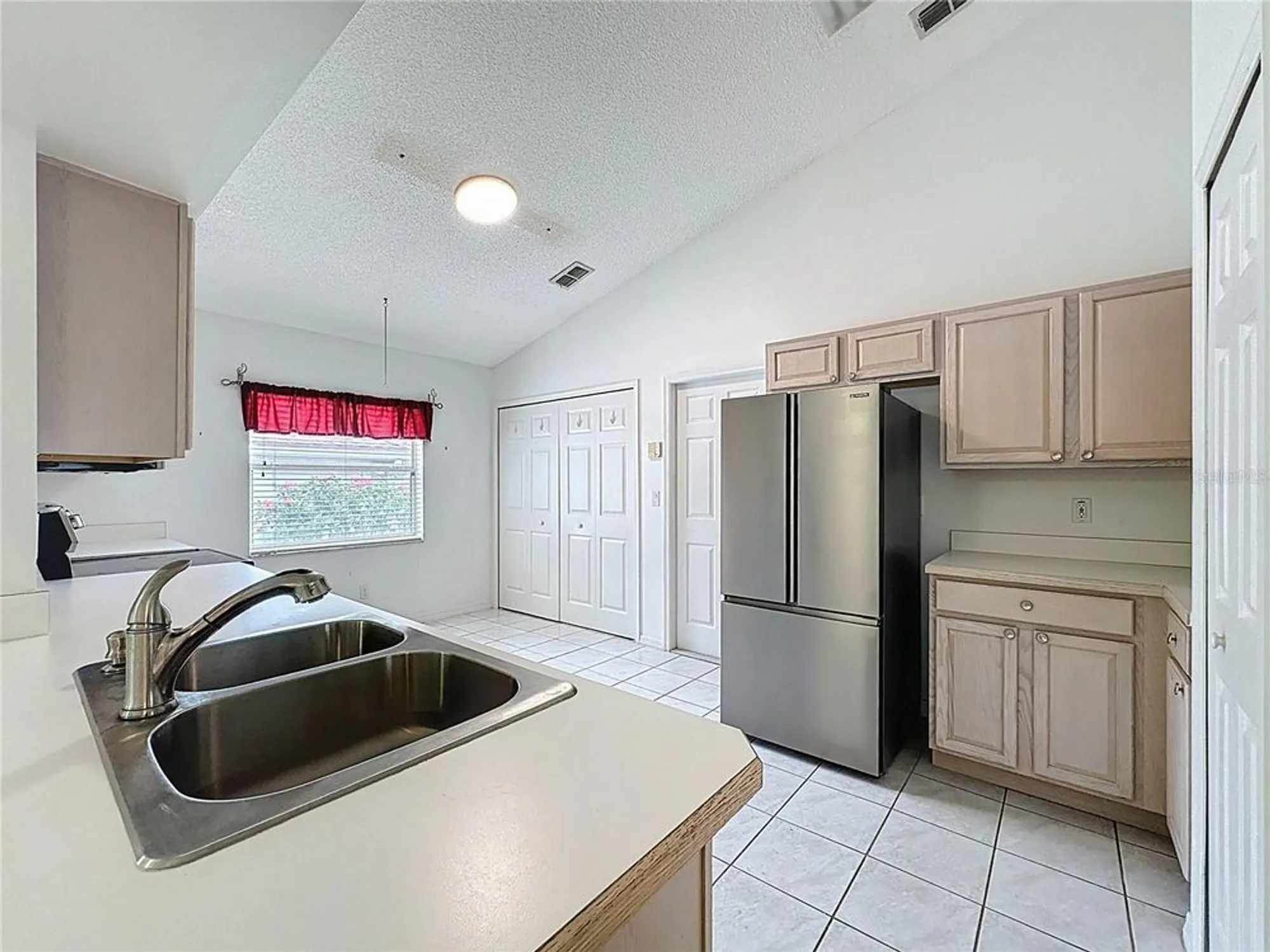 Property Slideshow image 35 of 75 | 3821 doune way, Clermont, FL, 34711