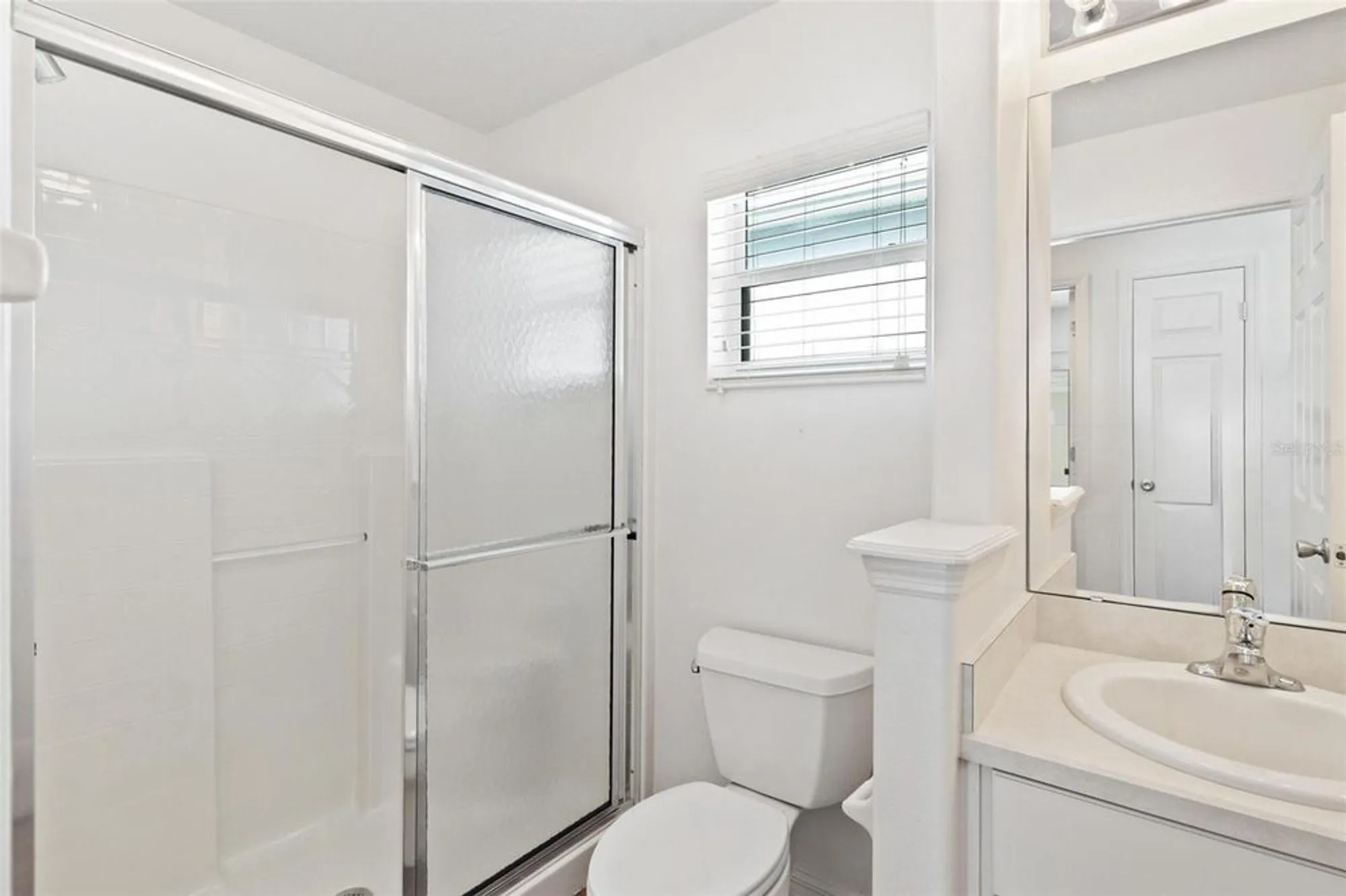 Property Slideshow image 23 of 73 | 5789 bounty cir, Tavares, FL, 32778