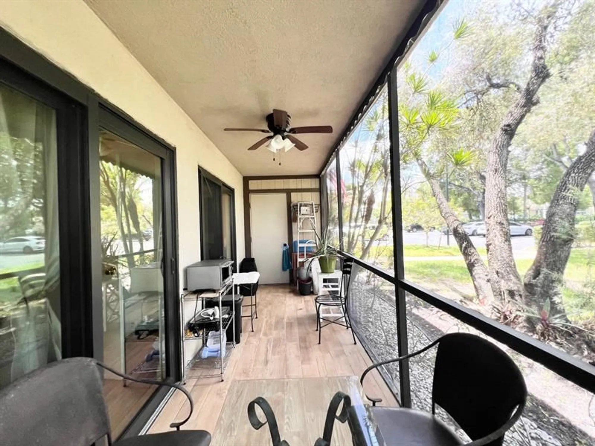 Property Slideshow image 15 of 17 | 9999 n belfort cir # 101, Tamarac, FL, 33321