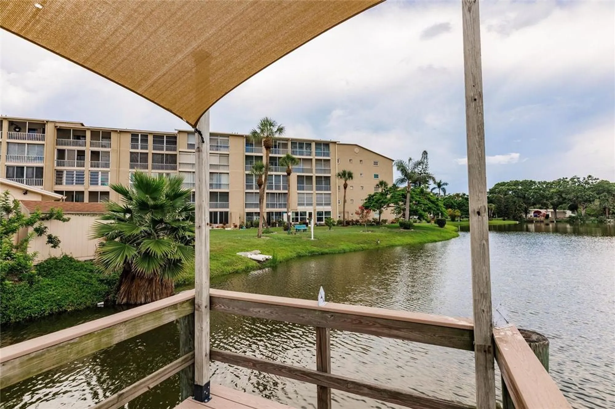 Property Slideshow image 51 of 64 | 3635 lake bayshore dr j-410, Bradenton, FL, 34205
