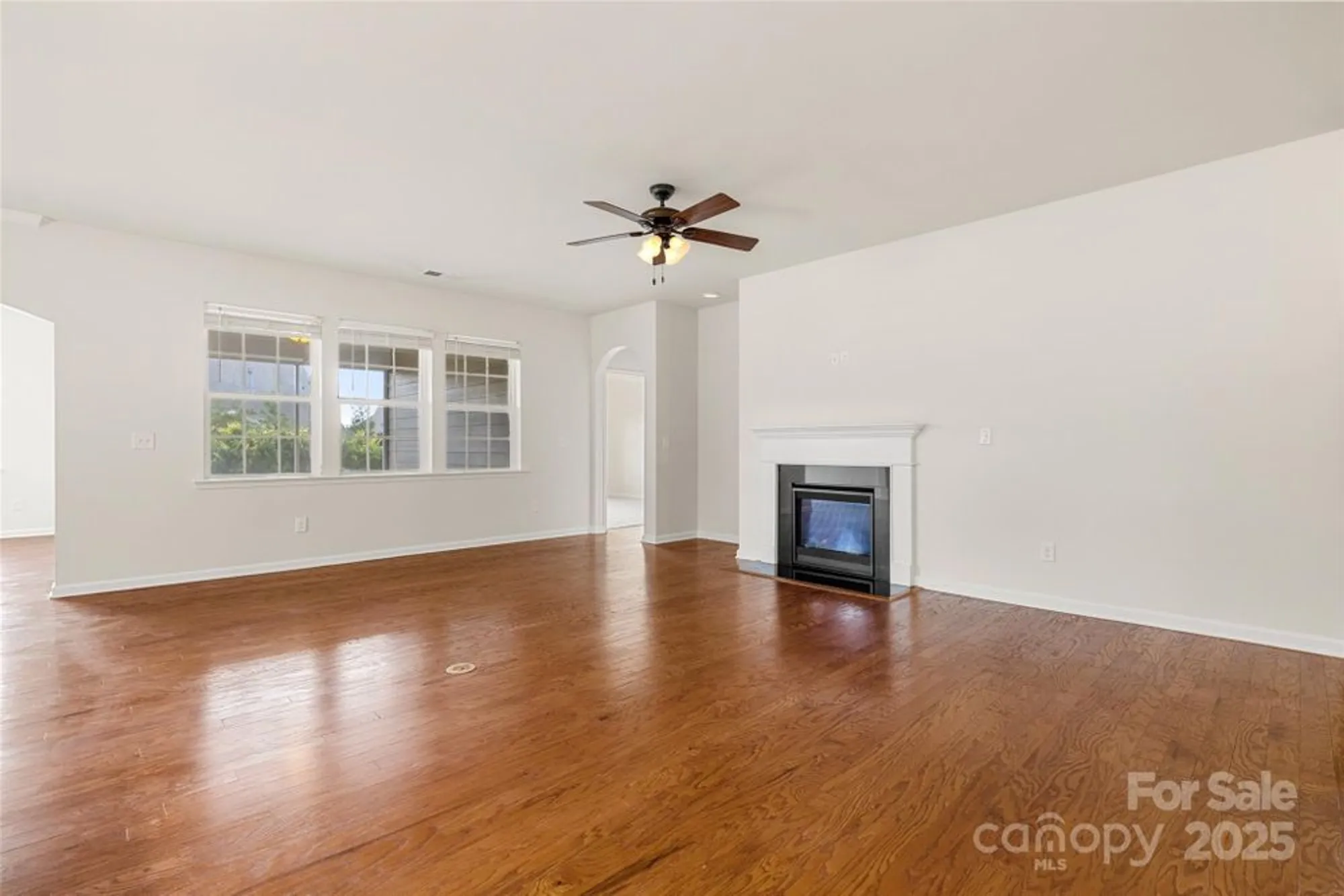 Property Slideshow image 3 of 37 | 5022 redwood grove trl, Lancaster, SC, 29720