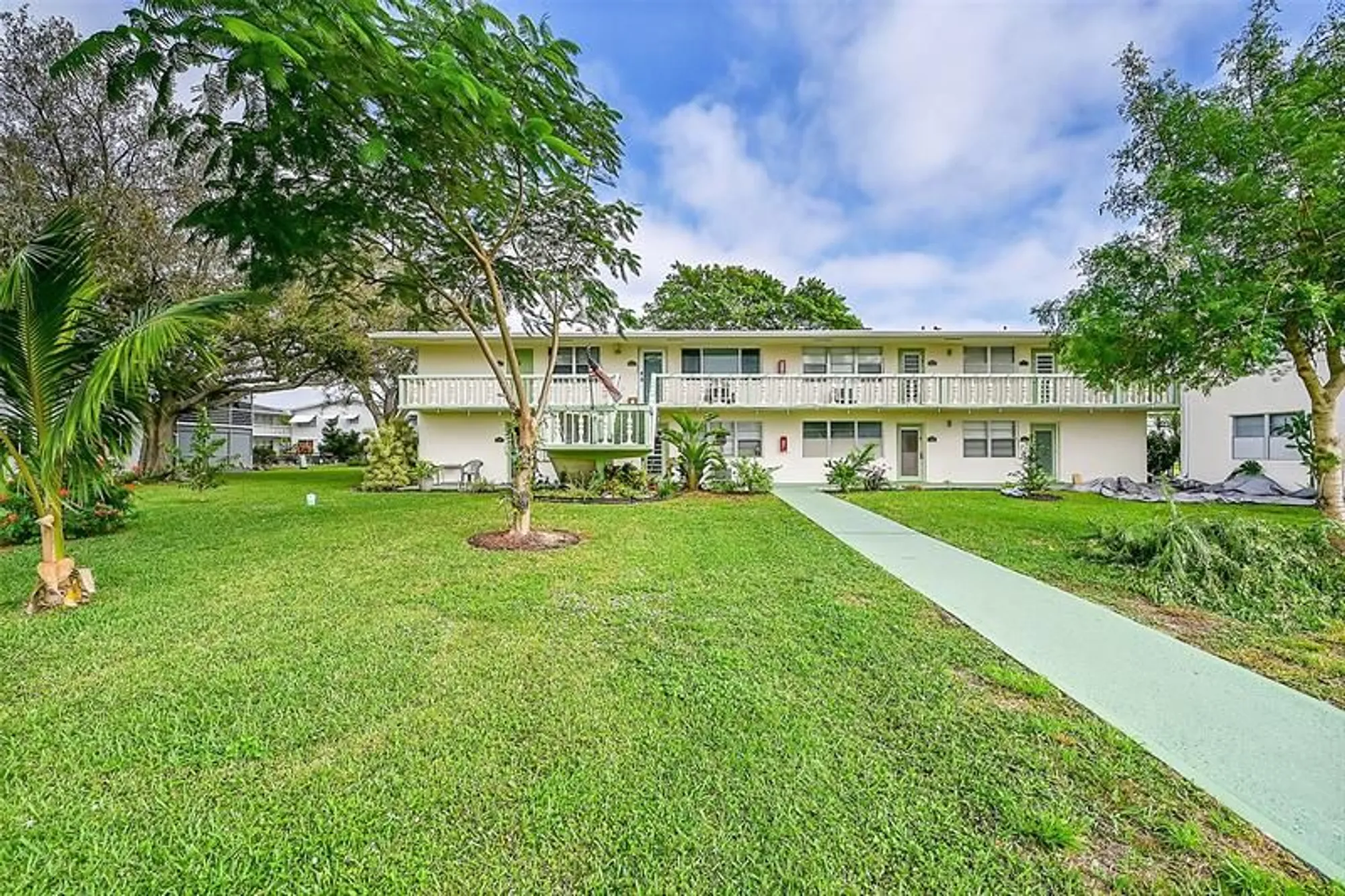 Property Slideshow image 4 of 53 | 156 farnham g # 156, Deerfield Beach, FL, 33442